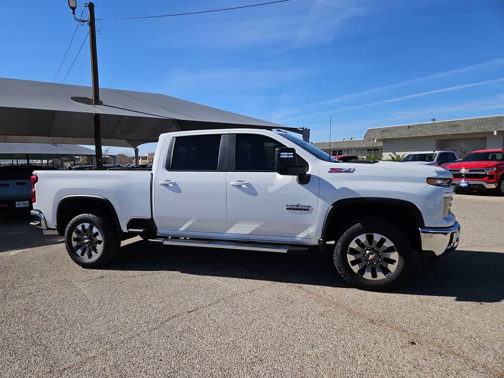 Thumbnail: 2026 Chevrolet Silverado 2500 - 9