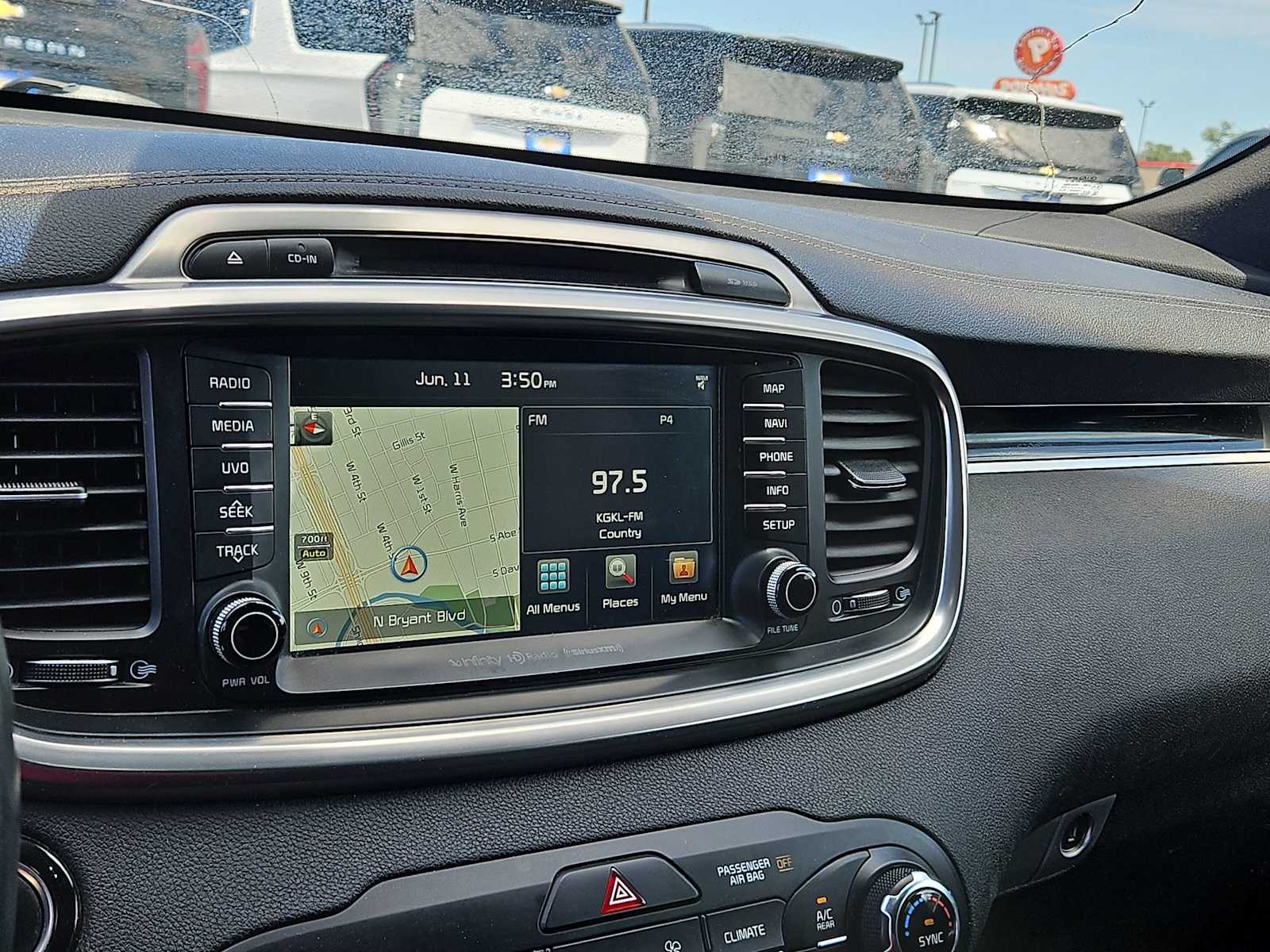 Thumbnail: 2016 Kia Sorento - 24