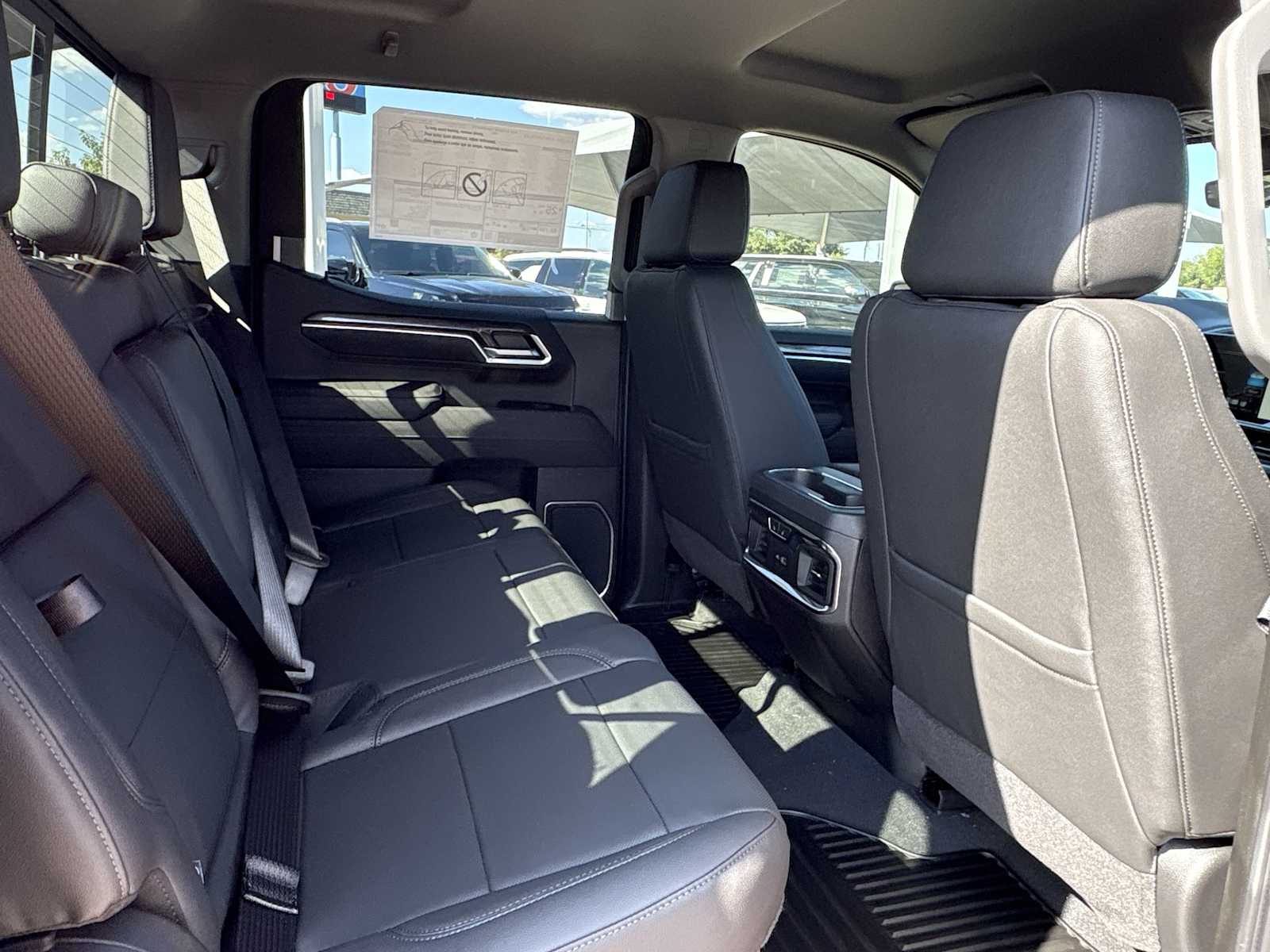 Thumbnail: 2026 Chevrolet Silverado 1500 - 17