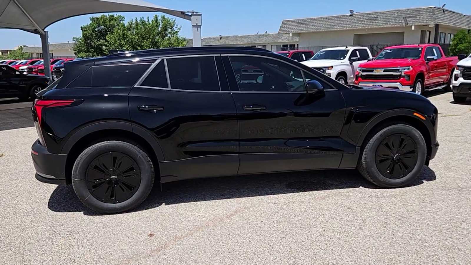 Thumbnail: 2025 Chevrolet Blazer EV - 8