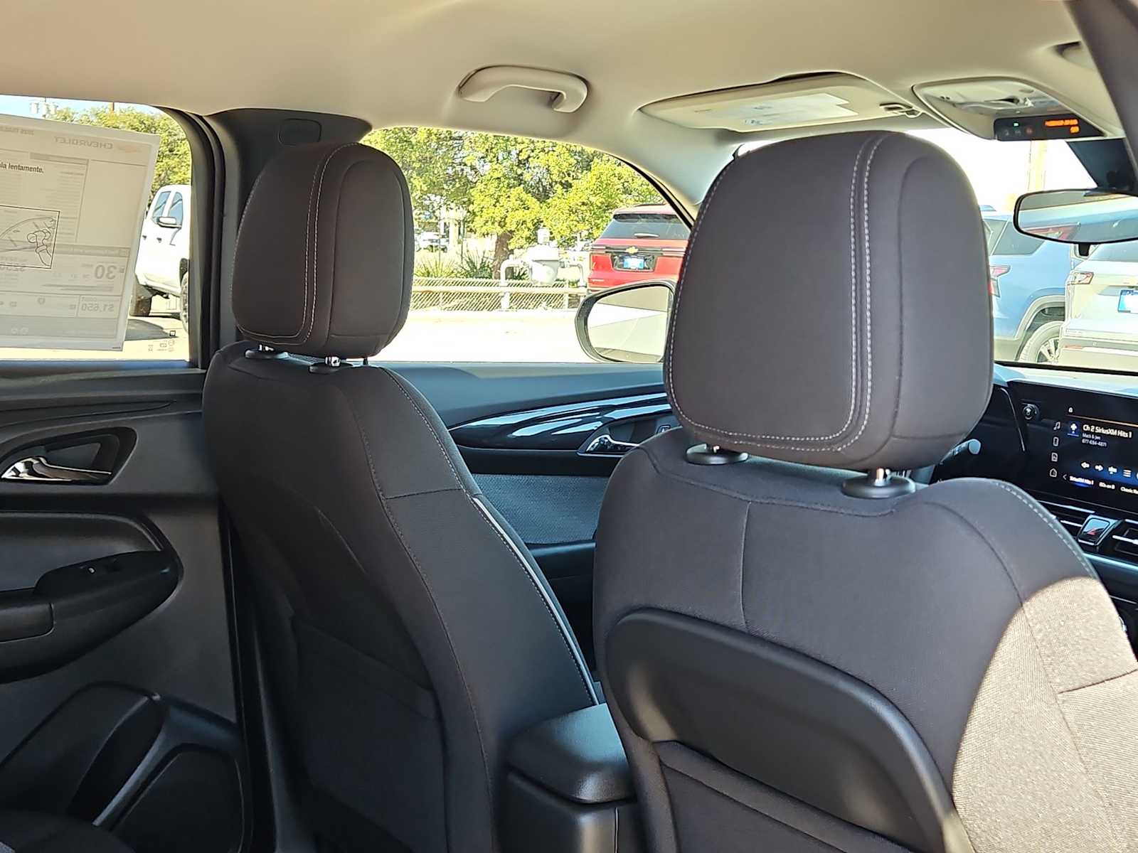 Thumbnail: 2026 Chevrolet TrailBlazer - 16