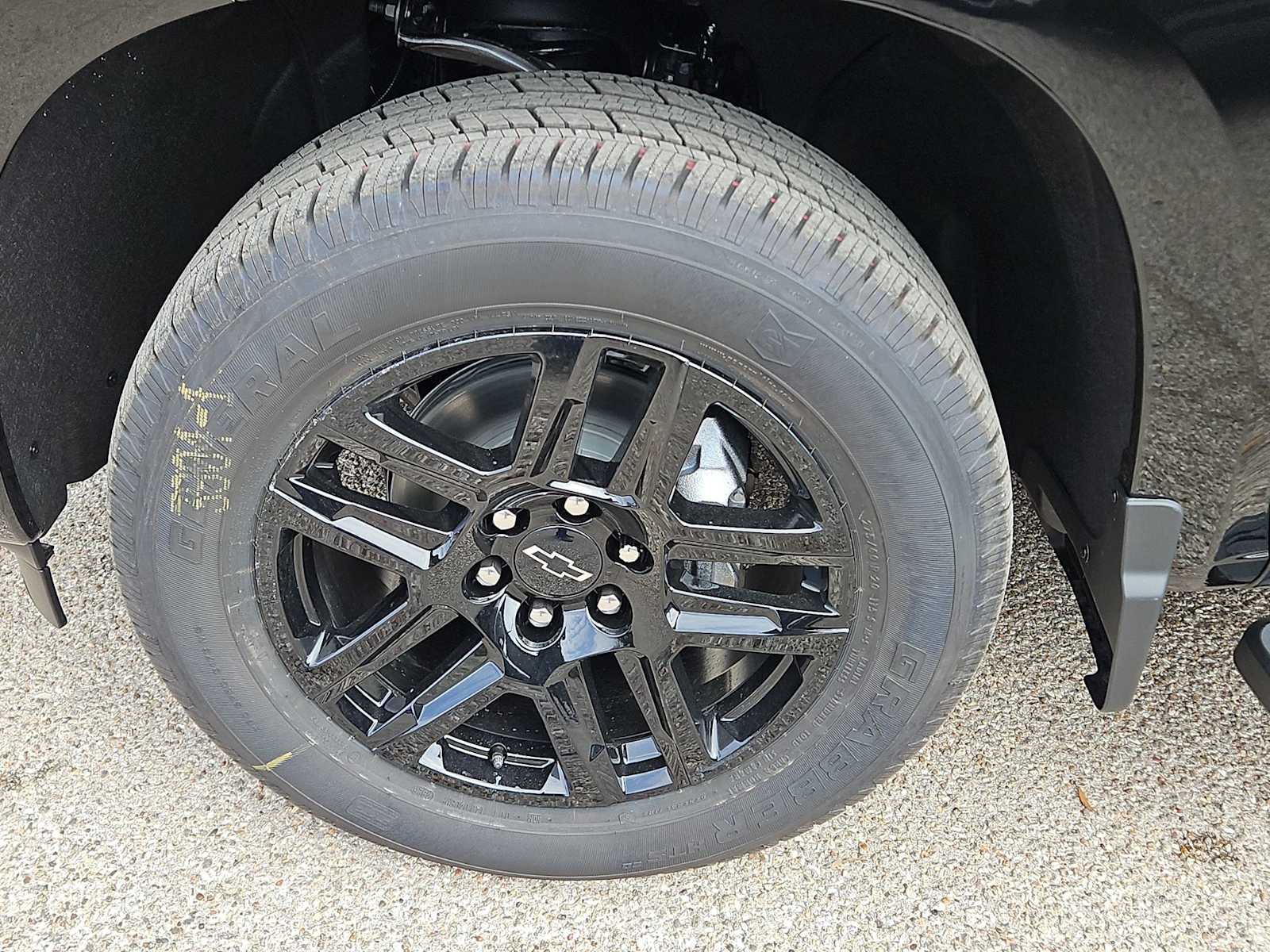 Thumbnail: 2026 Chevrolet Silverado 1500 - 12