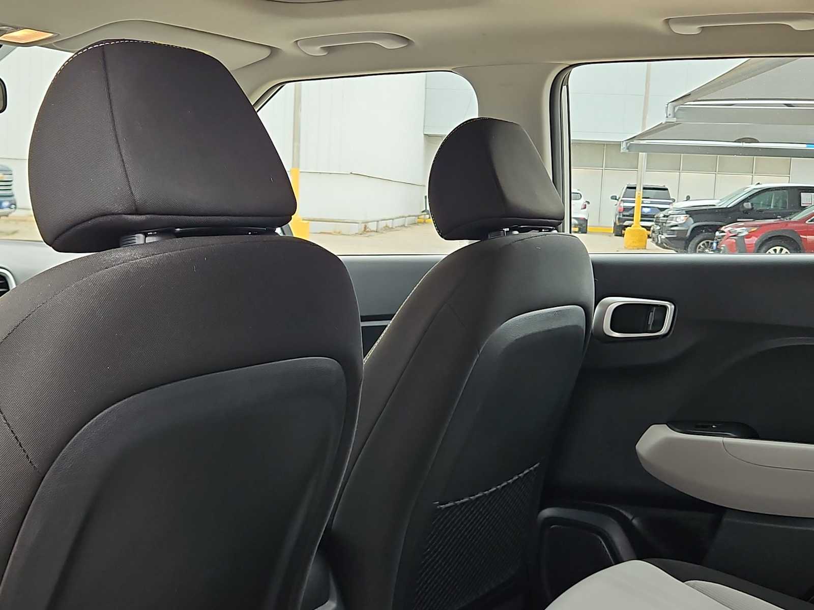 Thumbnail: 2025 Hyundai Venue - 16