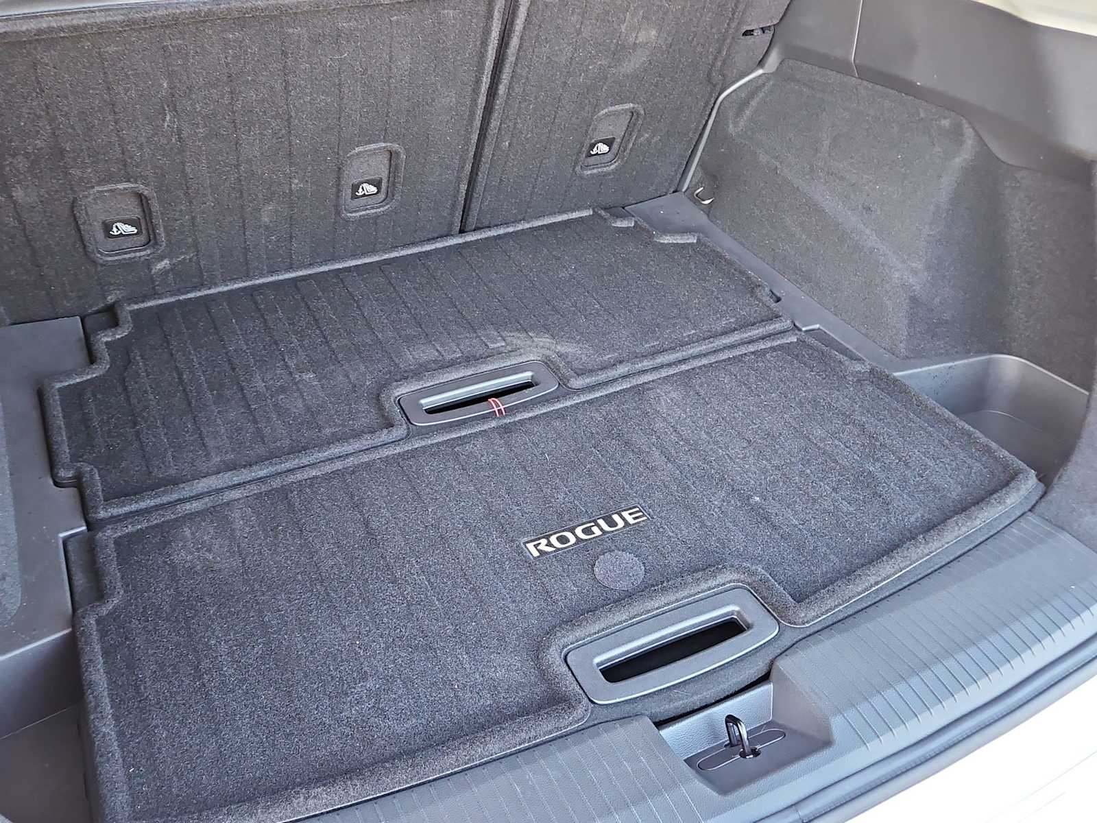 Thumbnail: 2024 Nissan Rogue - 11