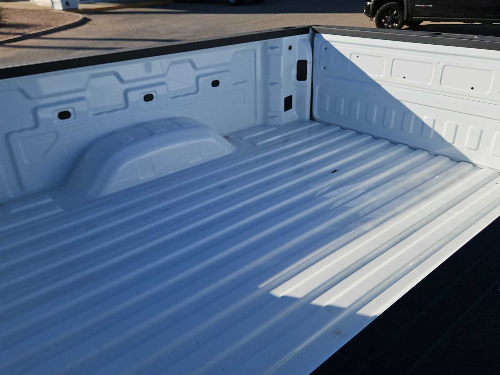 Thumbnail: 2026 Chevrolet Silverado 2500 - 23