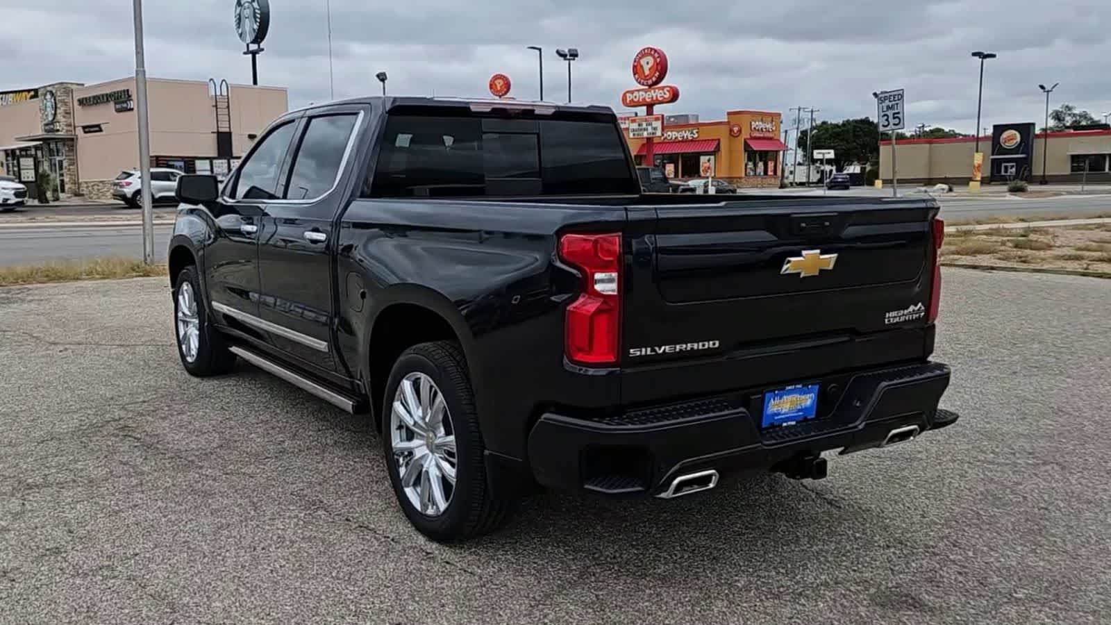 Thumbnail: 2024 Chevrolet Silverado 1500 - 6