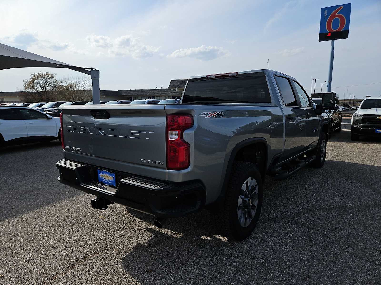 Thumbnail: 2026 Chevrolet Silverado 2500 - 8