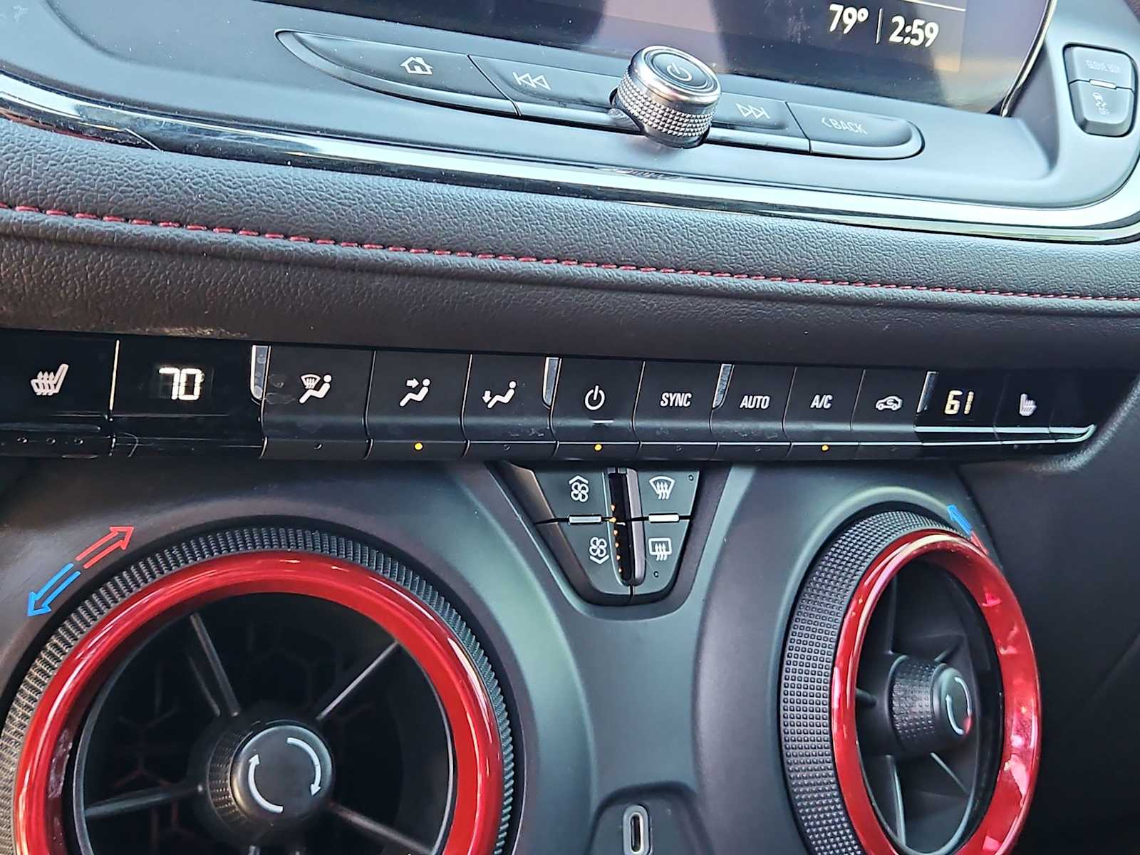 Thumbnail: 2023 Chevrolet Blazer - 24