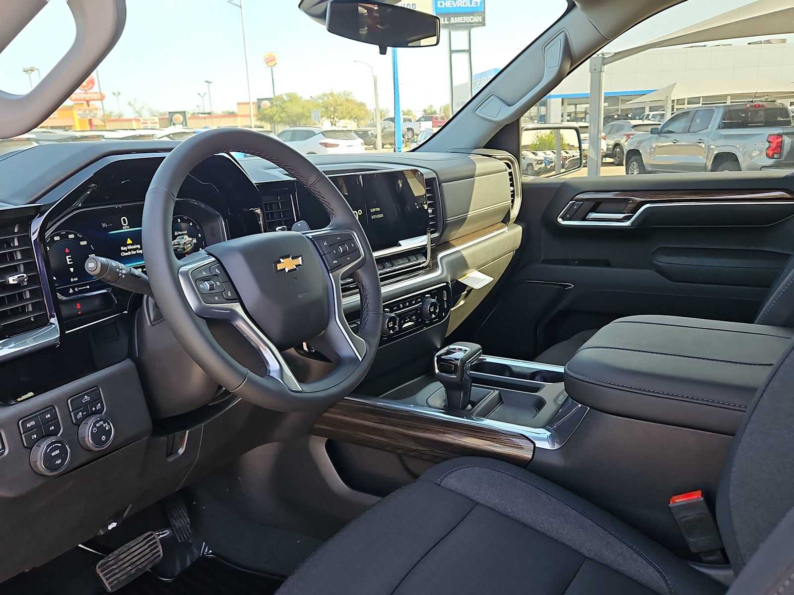 Thumbnail: 2025 Chevrolet Silverado 1500 - 2