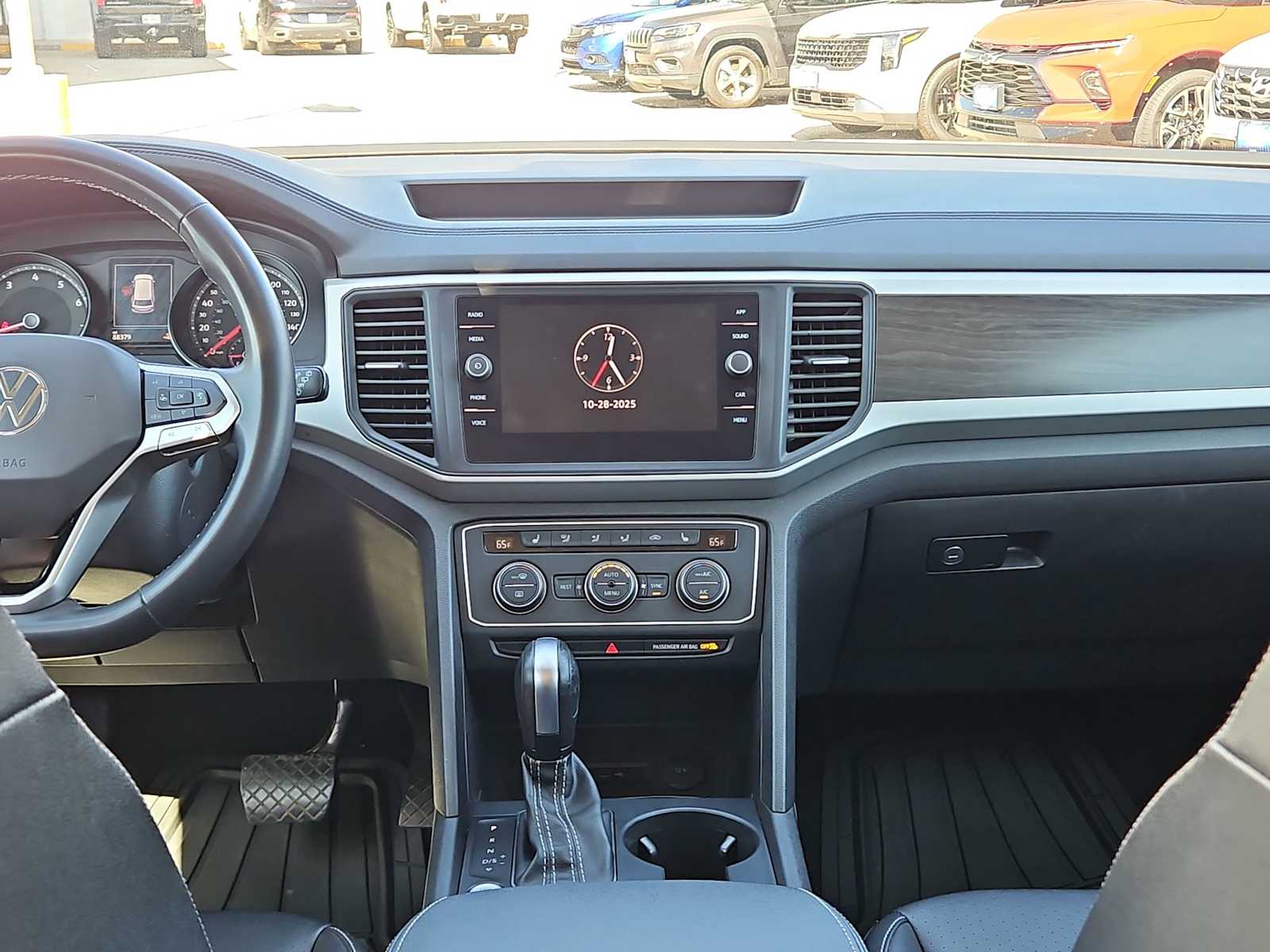 Thumbnail: 2021 Volkswagen Atlas - 15