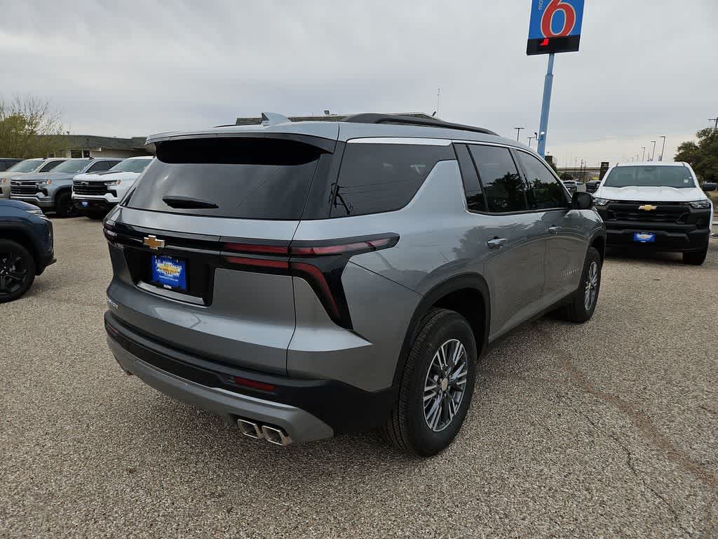 Thumbnail: 2026 Chevrolet Traverse - 8