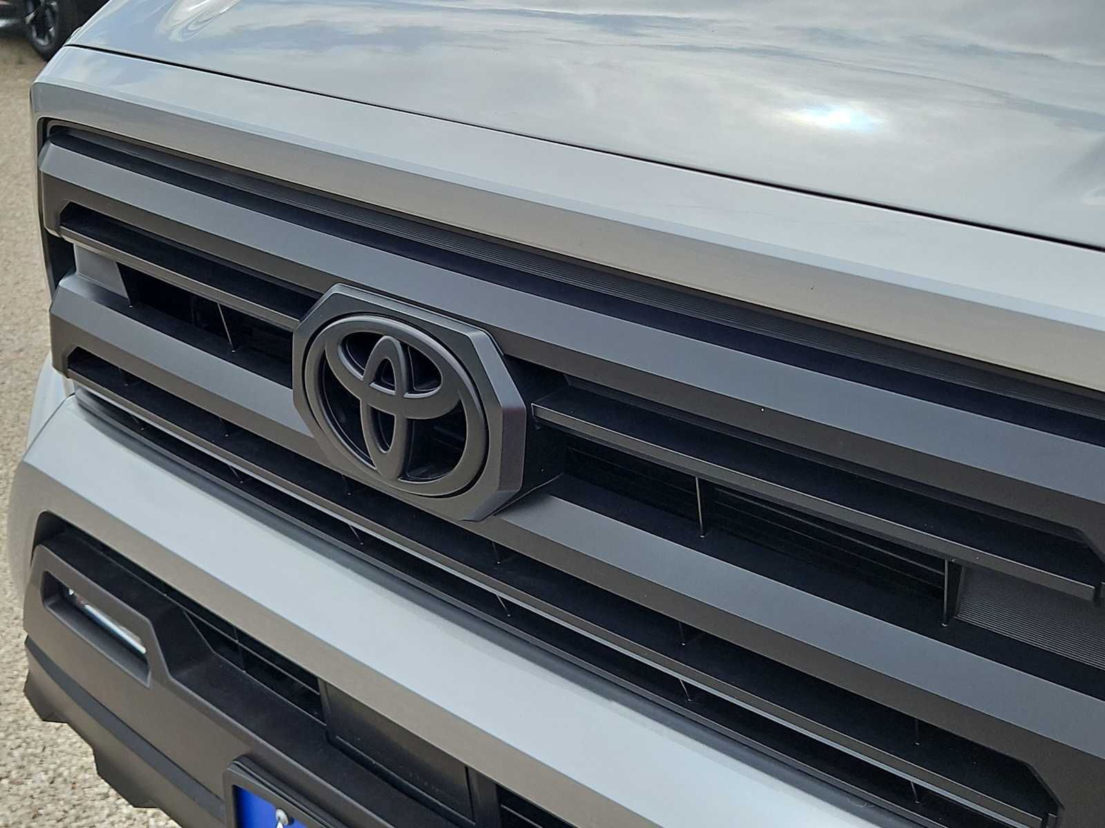Thumbnail: 2025 Toyota Tacoma - 13