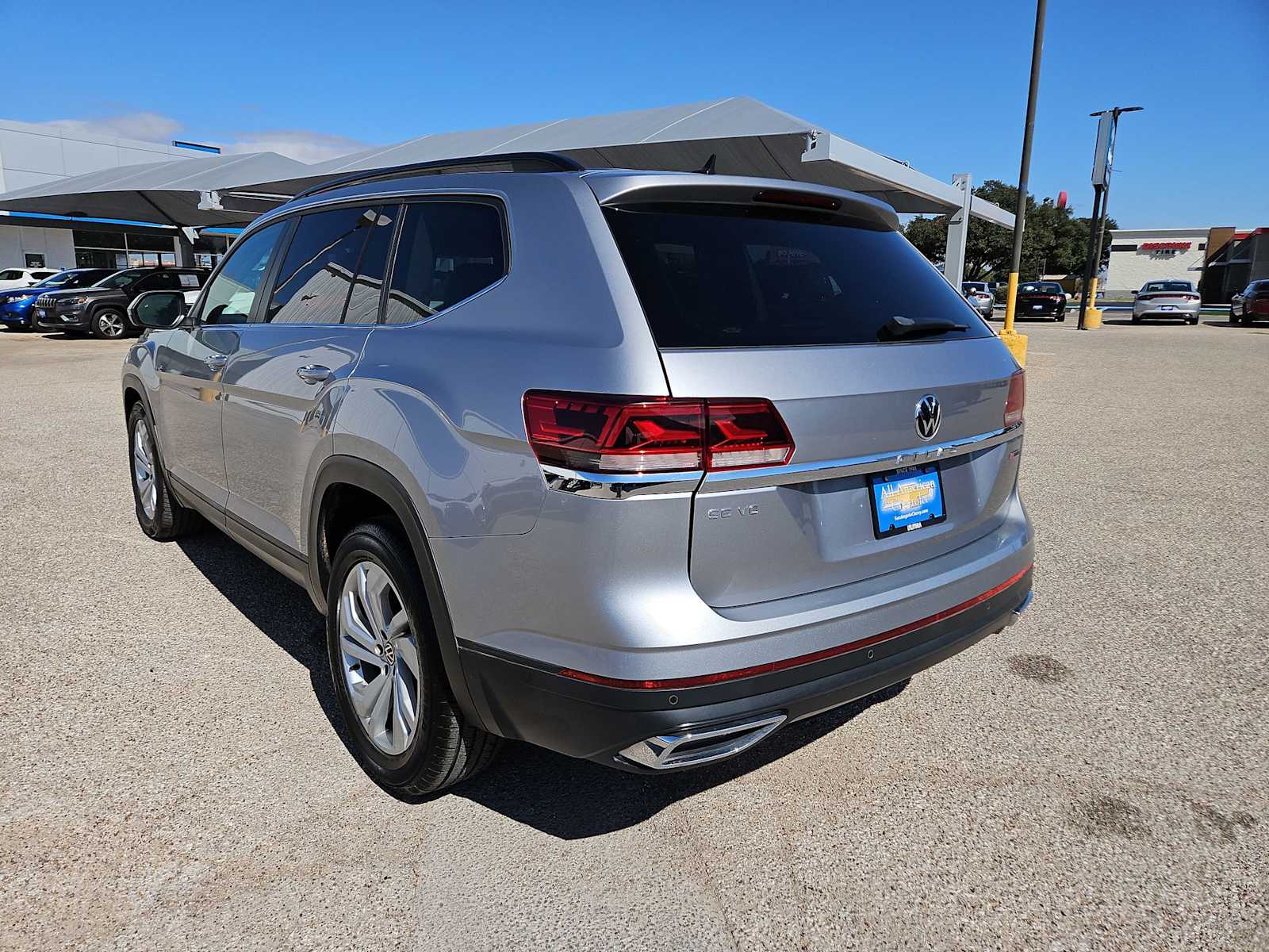 Thumbnail: 2021 Volkswagen Atlas - 6