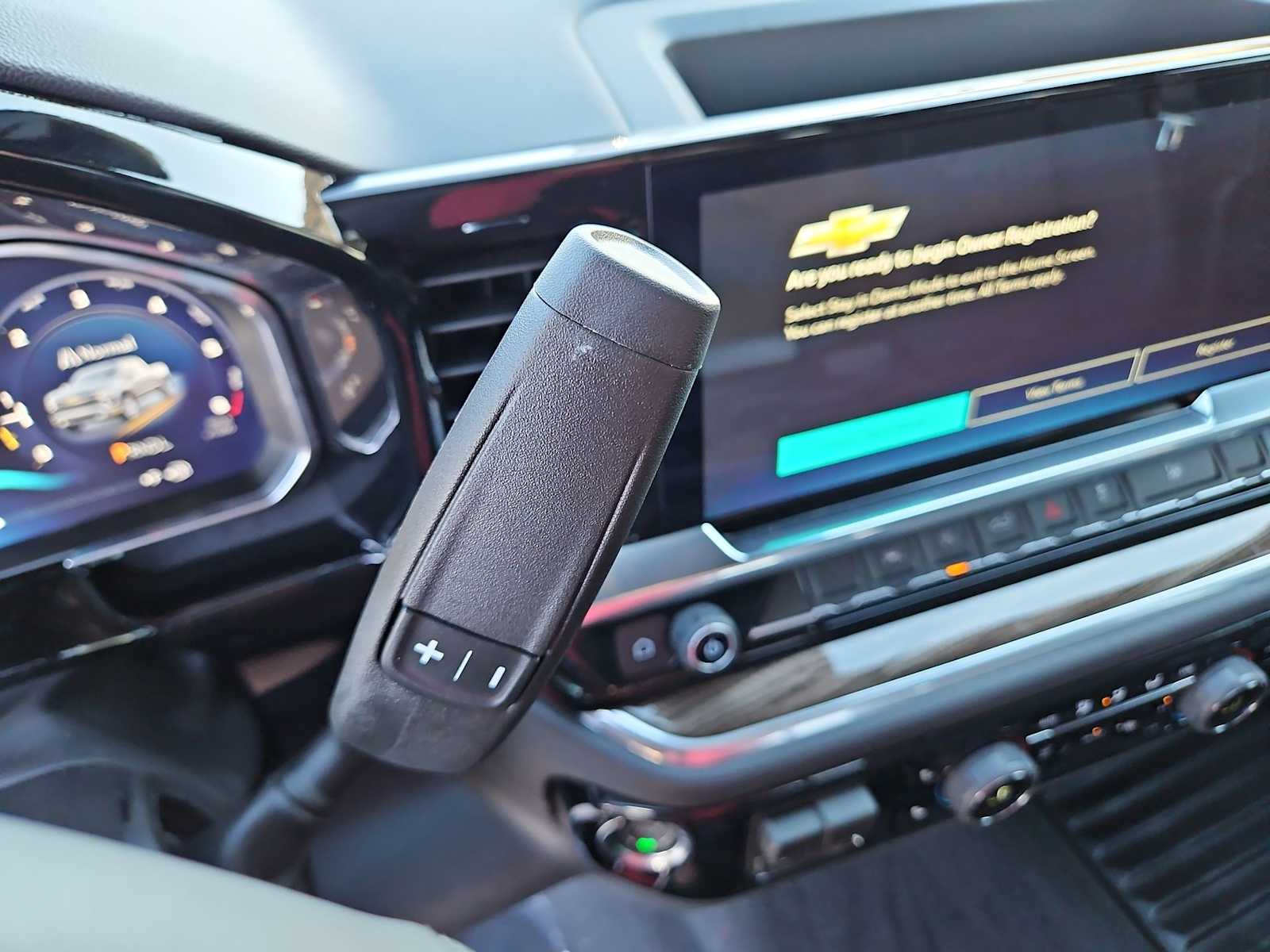 Thumbnail: 2026 Chevrolet Silverado 1500 - 21