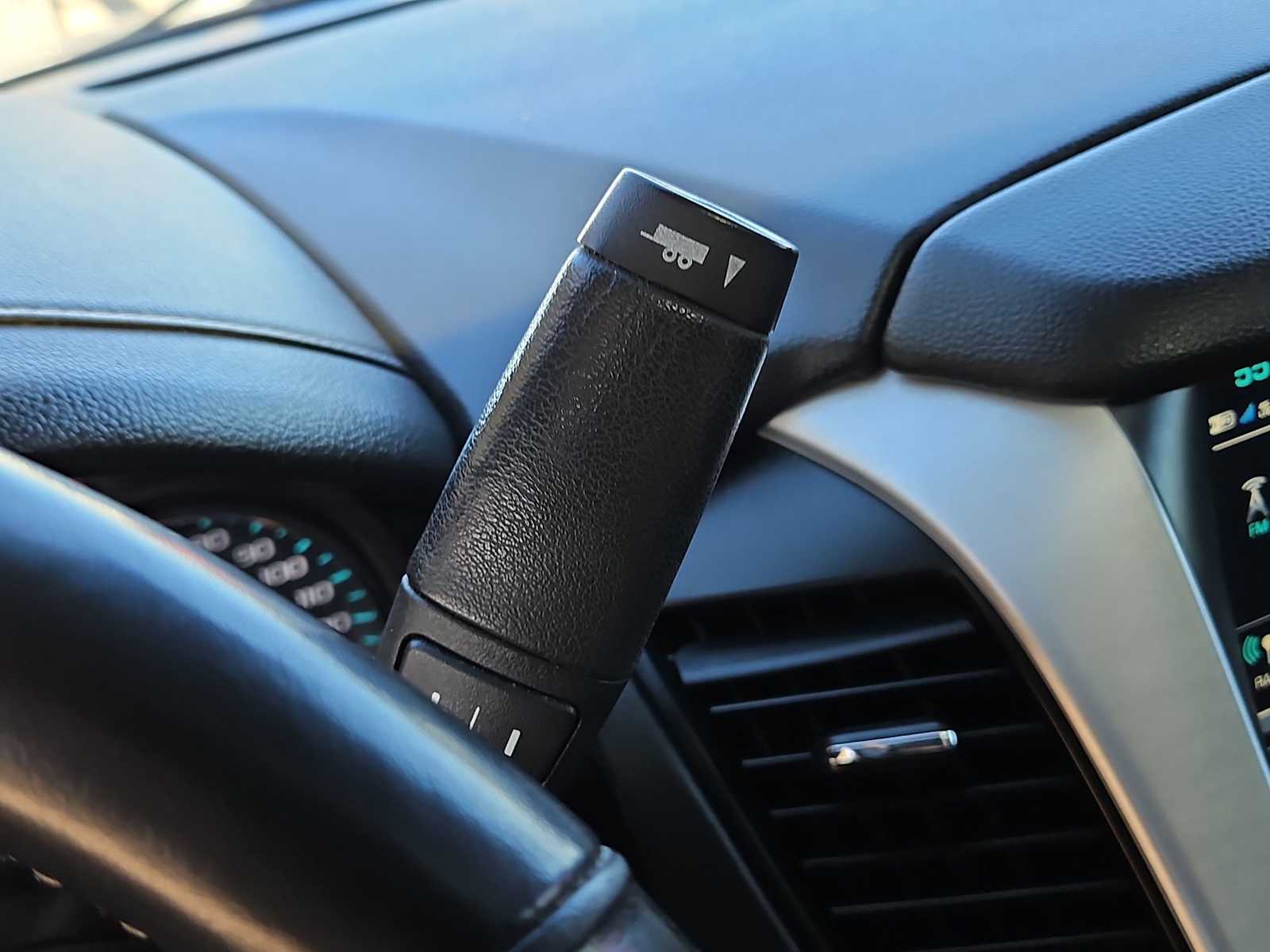 Thumbnail: 2020 GMC Yukon - 22