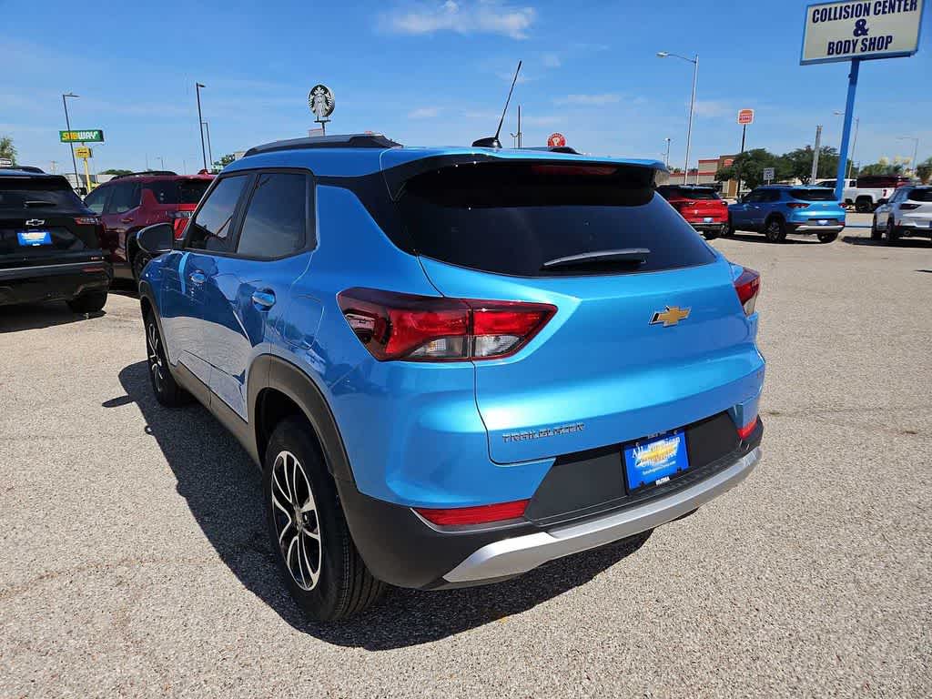 Thumbnail: 2026 Chevrolet TrailBlazer - 6