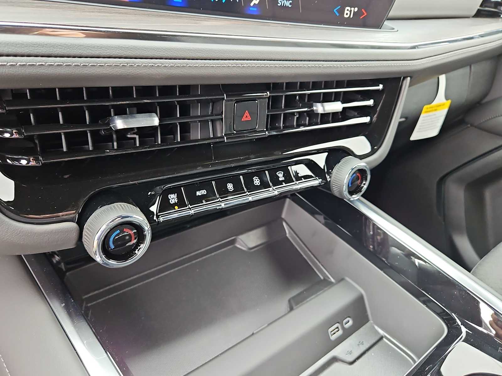 Thumbnail: 2025 Chevrolet Tahoe - 28