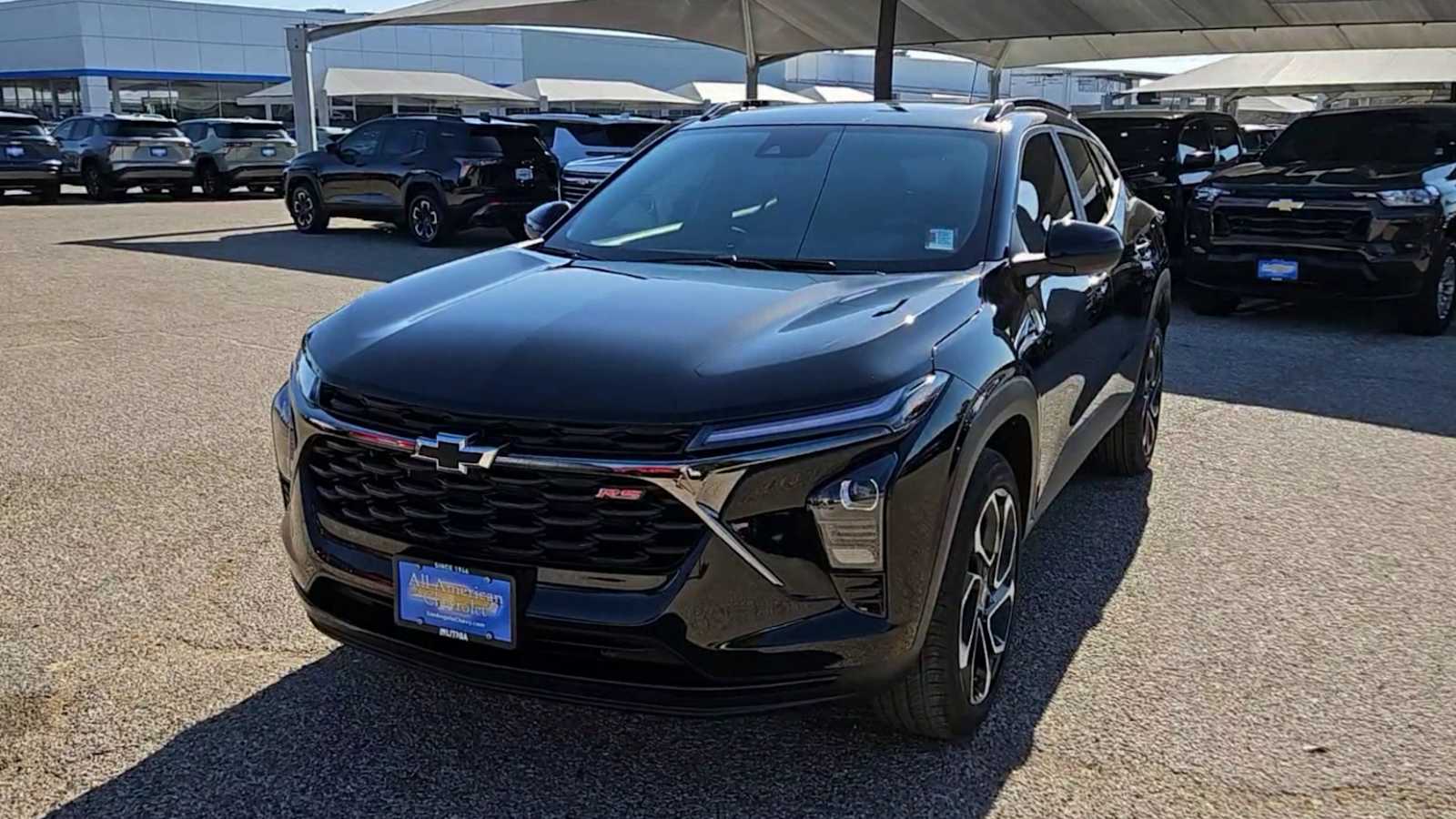 Thumbnail: 2025 Chevrolet Trax - 3