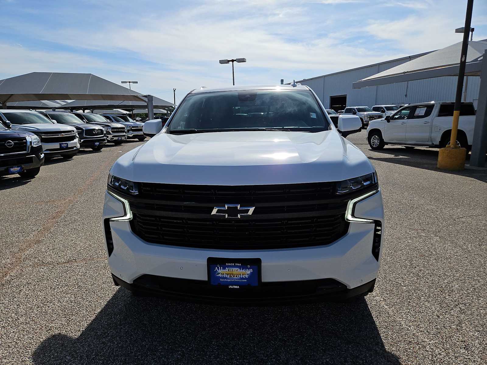 Thumbnail: 2024 Chevrolet Tahoe - 3