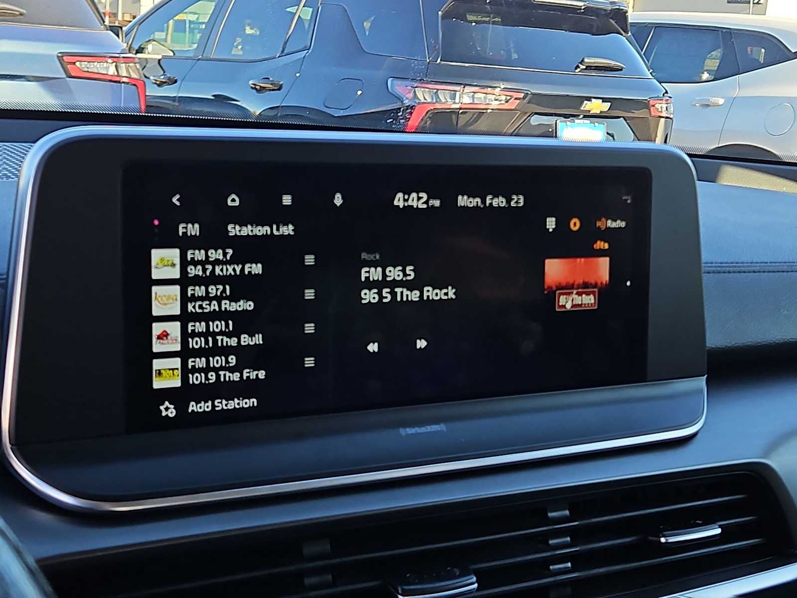 Thumbnail: 2022 Kia Telluride - 24