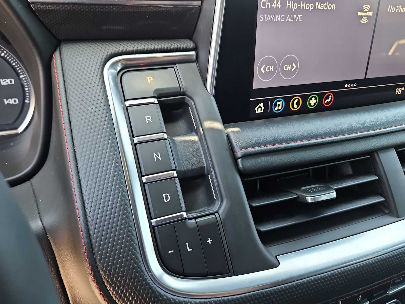 Thumbnail: 2021 Chevrolet Suburban - 25