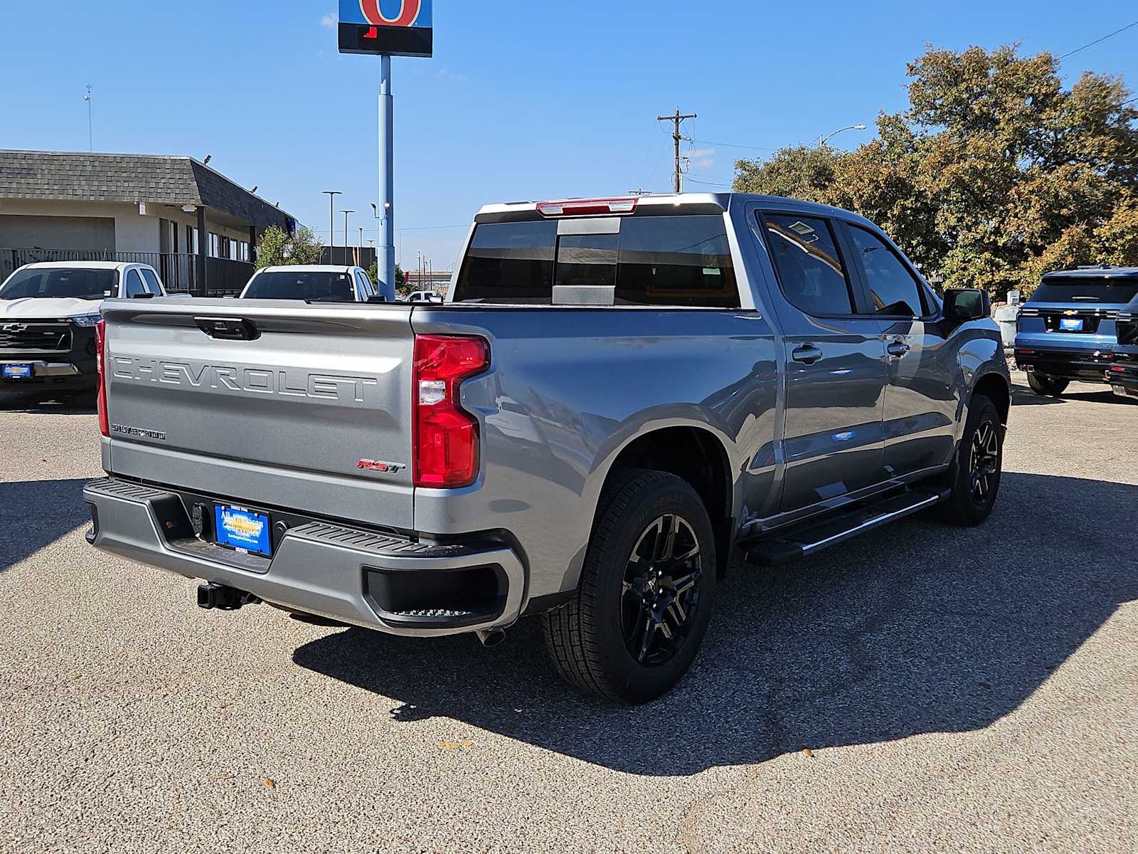 Thumbnail: 2026 Chevrolet Silverado 1500 - 8