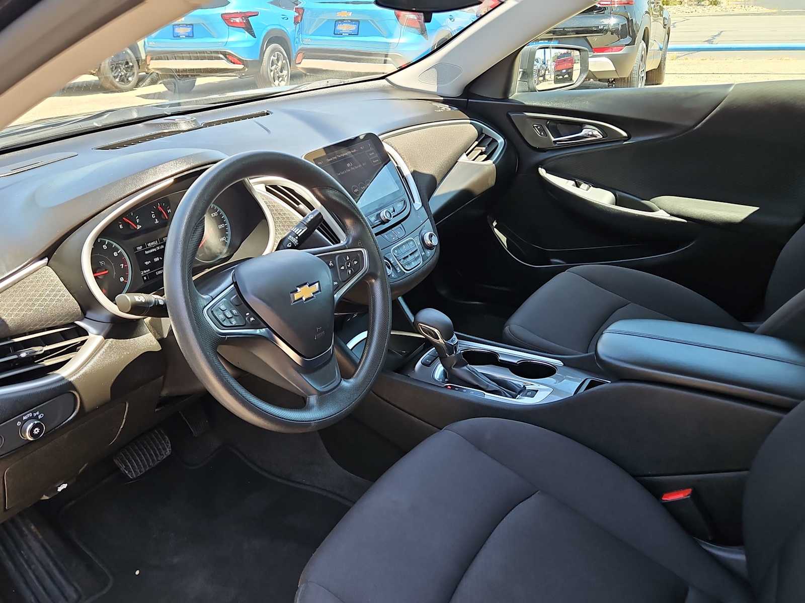 Thumbnail: 2024 Chevrolet Malibu - 10