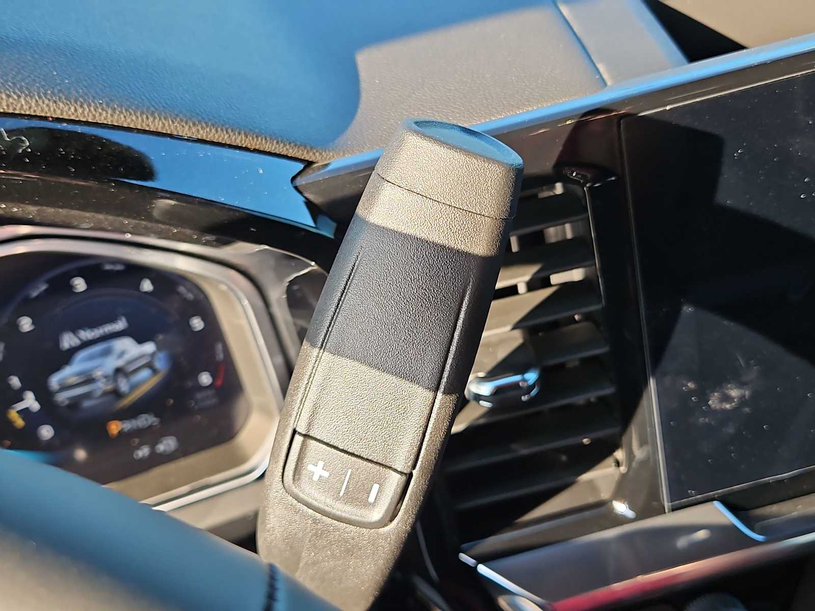 Thumbnail: 2026 Chevrolet Silverado 1500 - 21