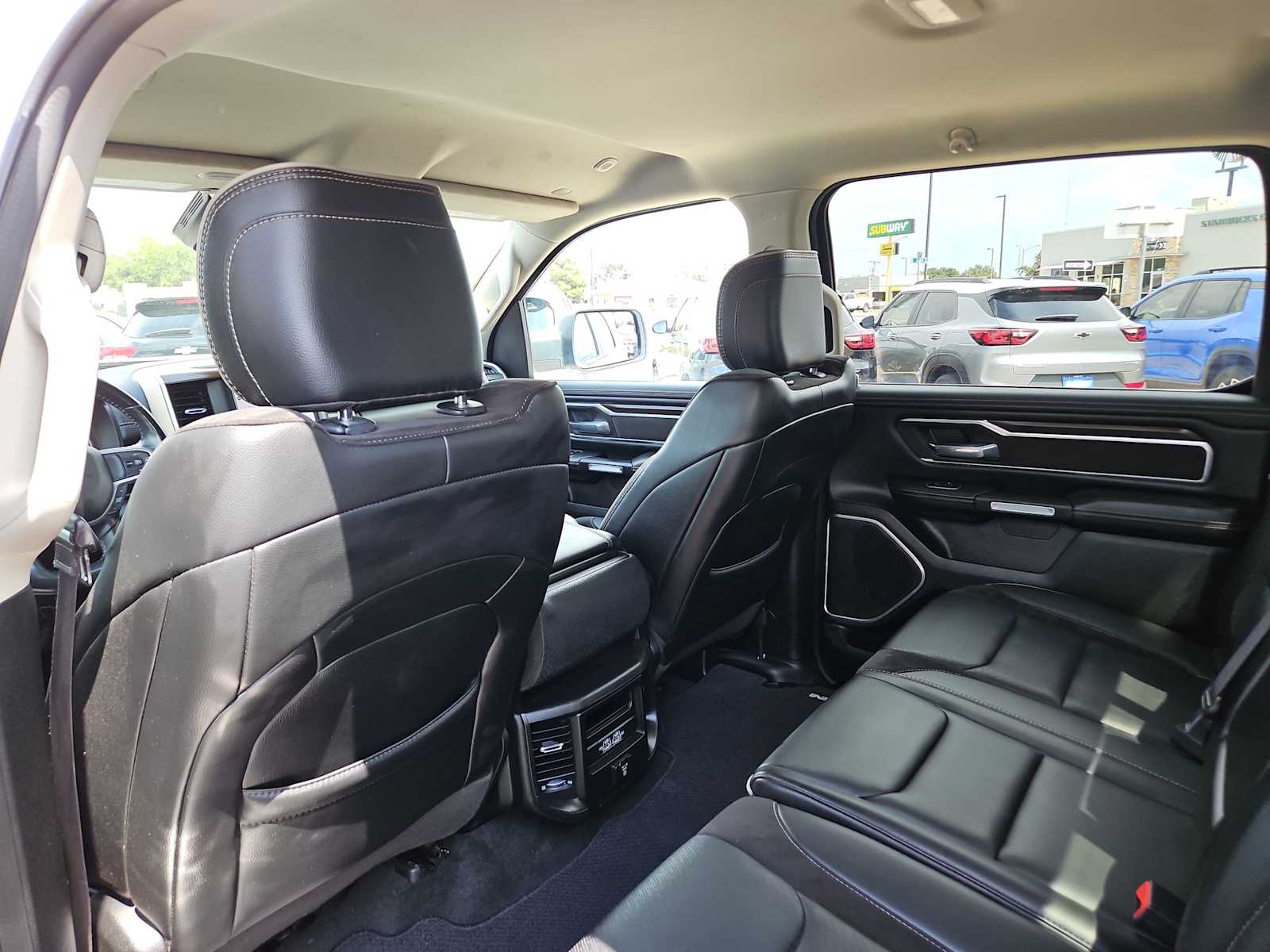 Thumbnail: 2022 RAM 1500 - 10