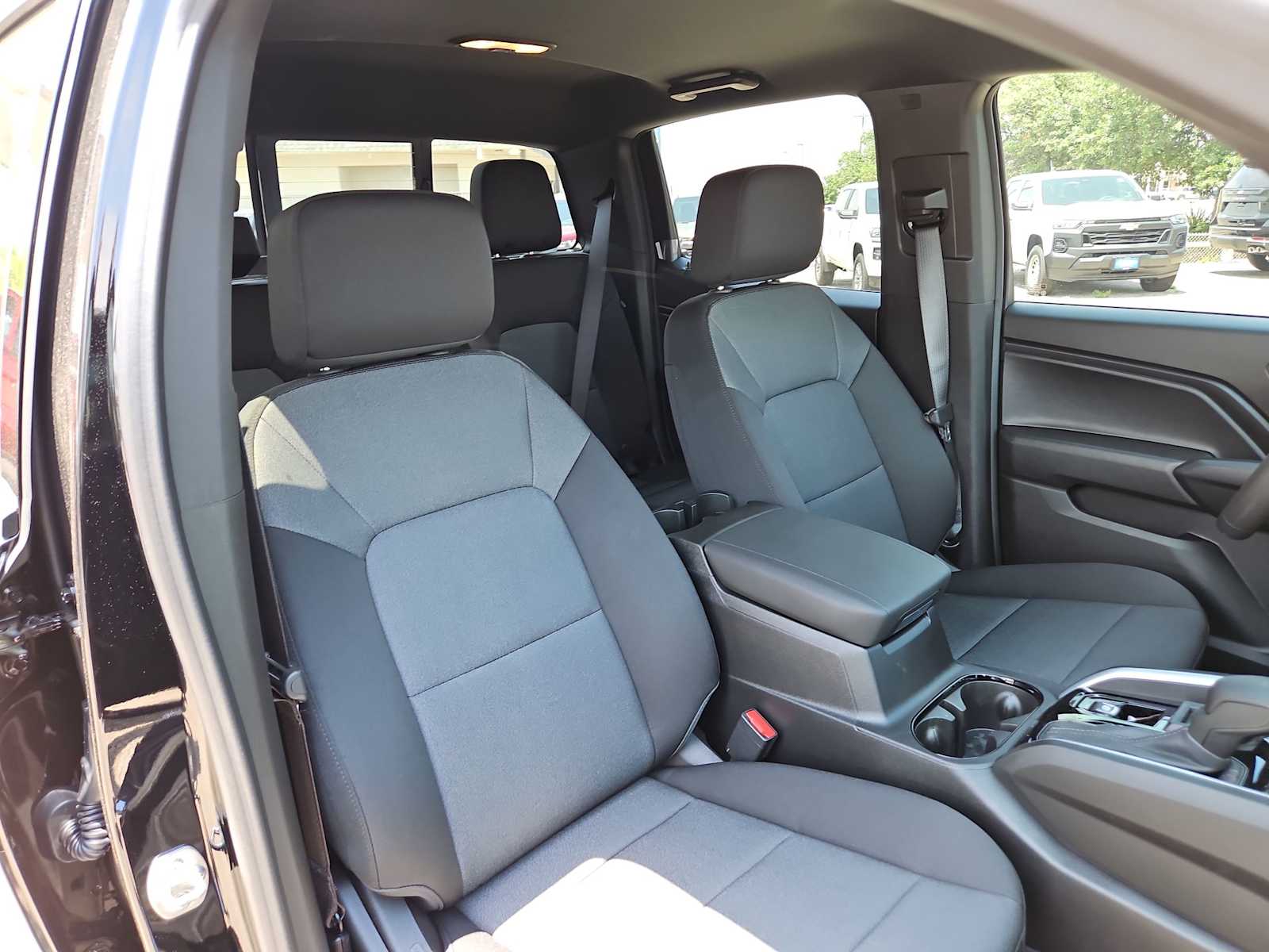 Thumbnail: 2025 Chevrolet Colorado - 20