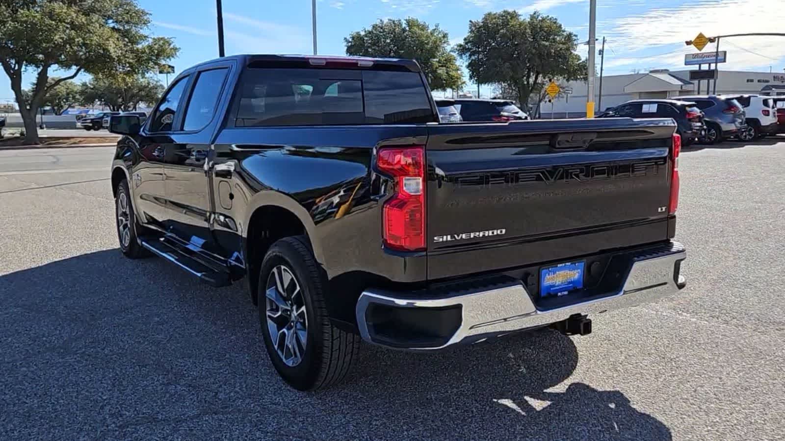 Thumbnail: 2023 Chevrolet Silverado 1500 - 6