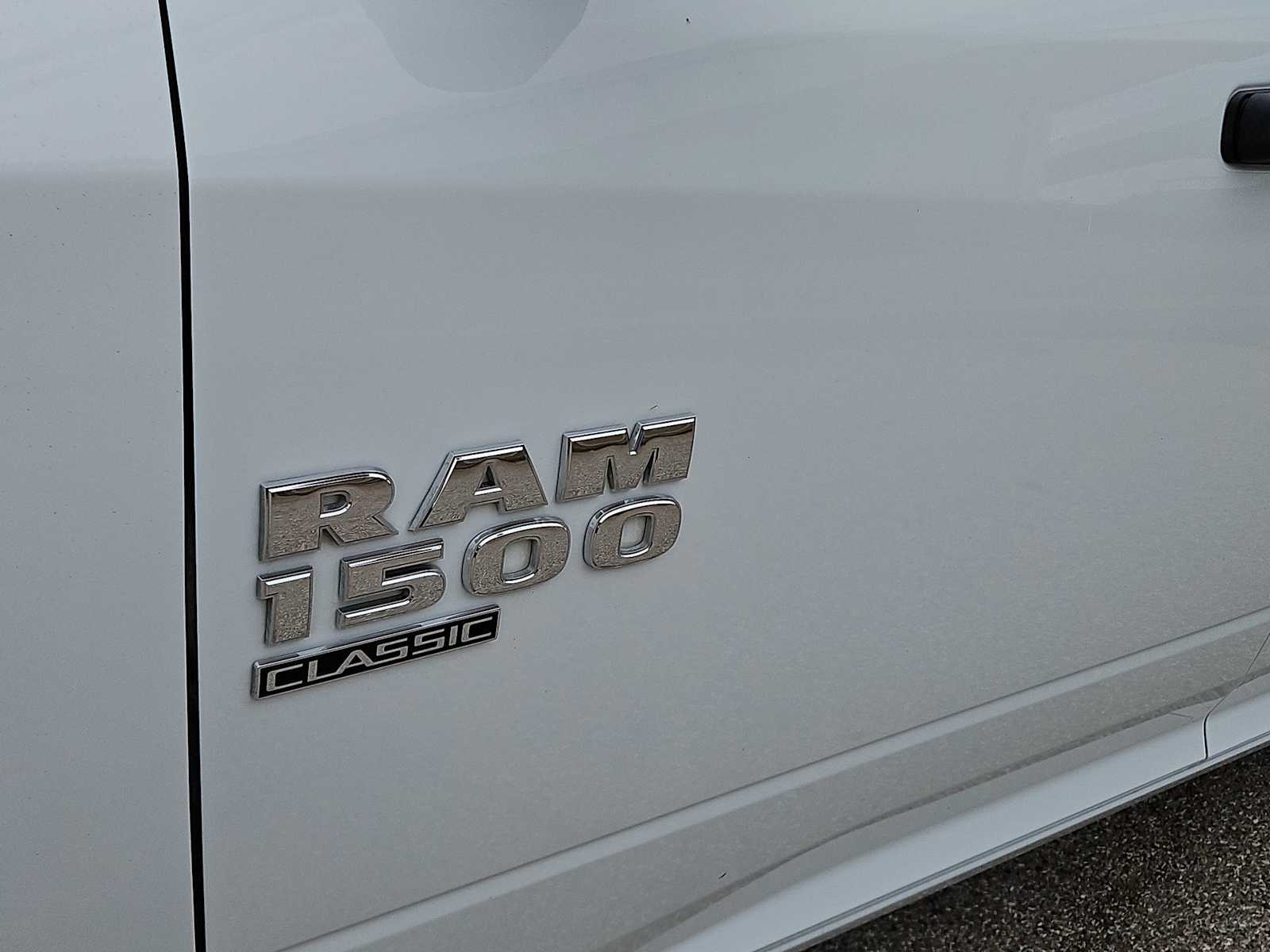 Thumbnail: 2023 RAM 1500 Classic - 11