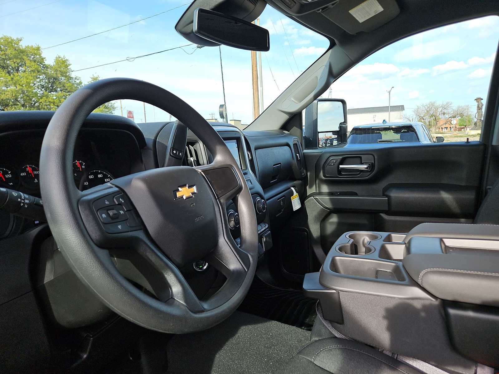 Thumbnail: 2026 Chevrolet Silverado 2500 - 10