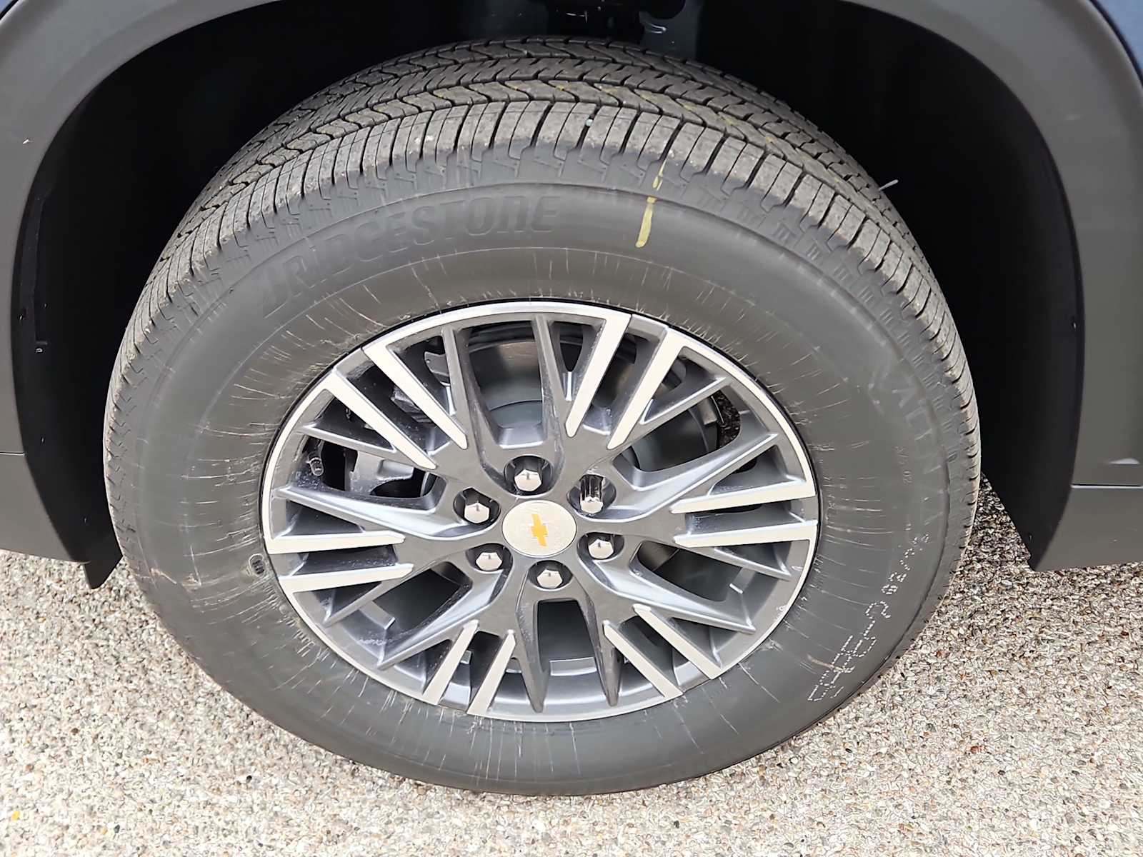 Thumbnail: 2026 Chevrolet Traverse - 12