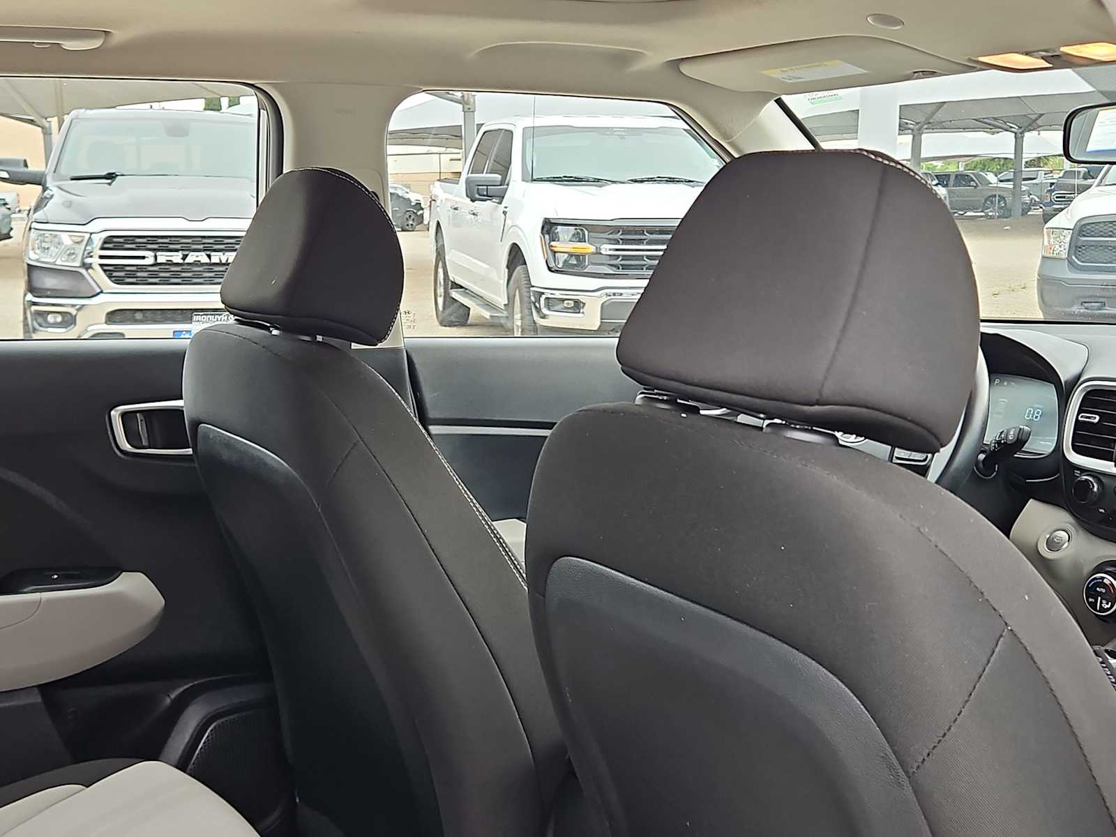 Thumbnail: 2025 Hyundai Venue - 17