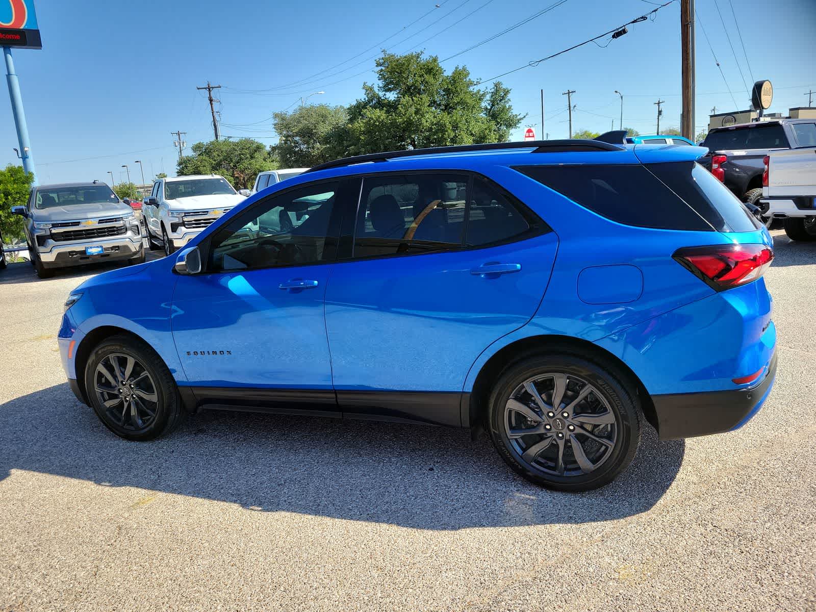 Thumbnail: 2024 Chevrolet Equinox - 3