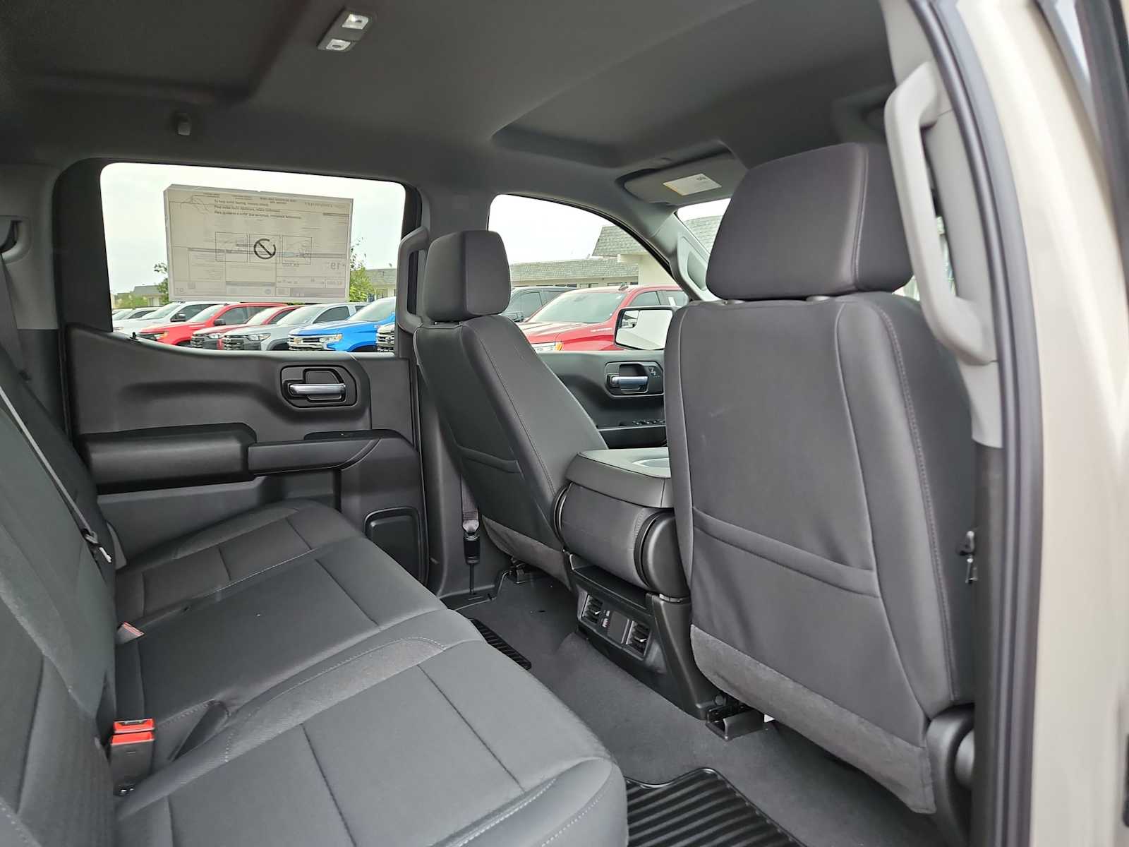 Thumbnail: 2026 Chevrolet Silverado 1500 - 16