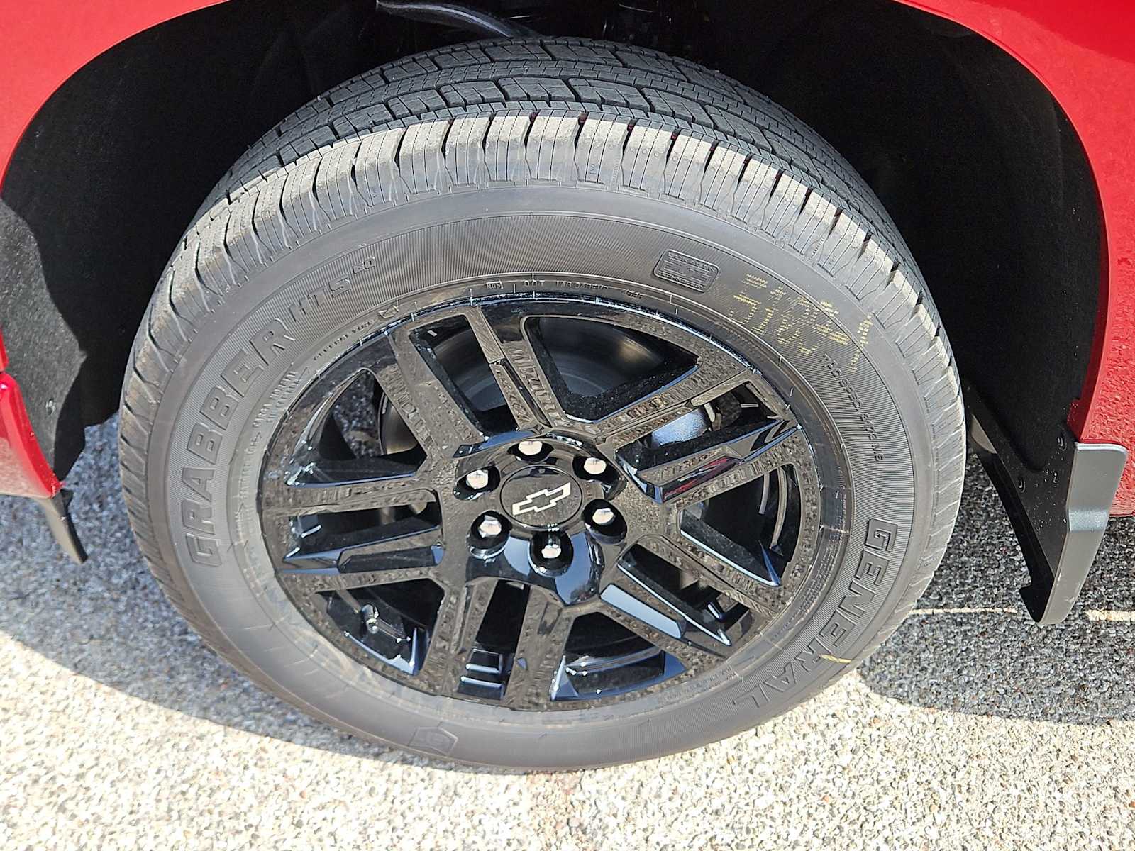 Thumbnail: 2026 Chevrolet Silverado 1500 - 12