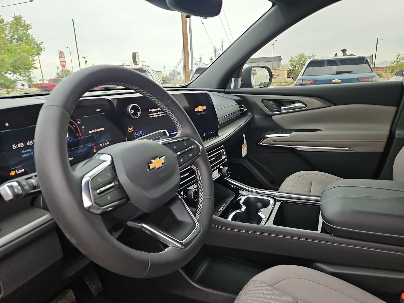 Thumbnail: 2026 Chevrolet Traverse - 10