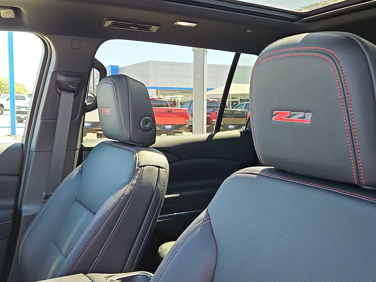 Thumbnail: 2026 Chevrolet Traverse - 15