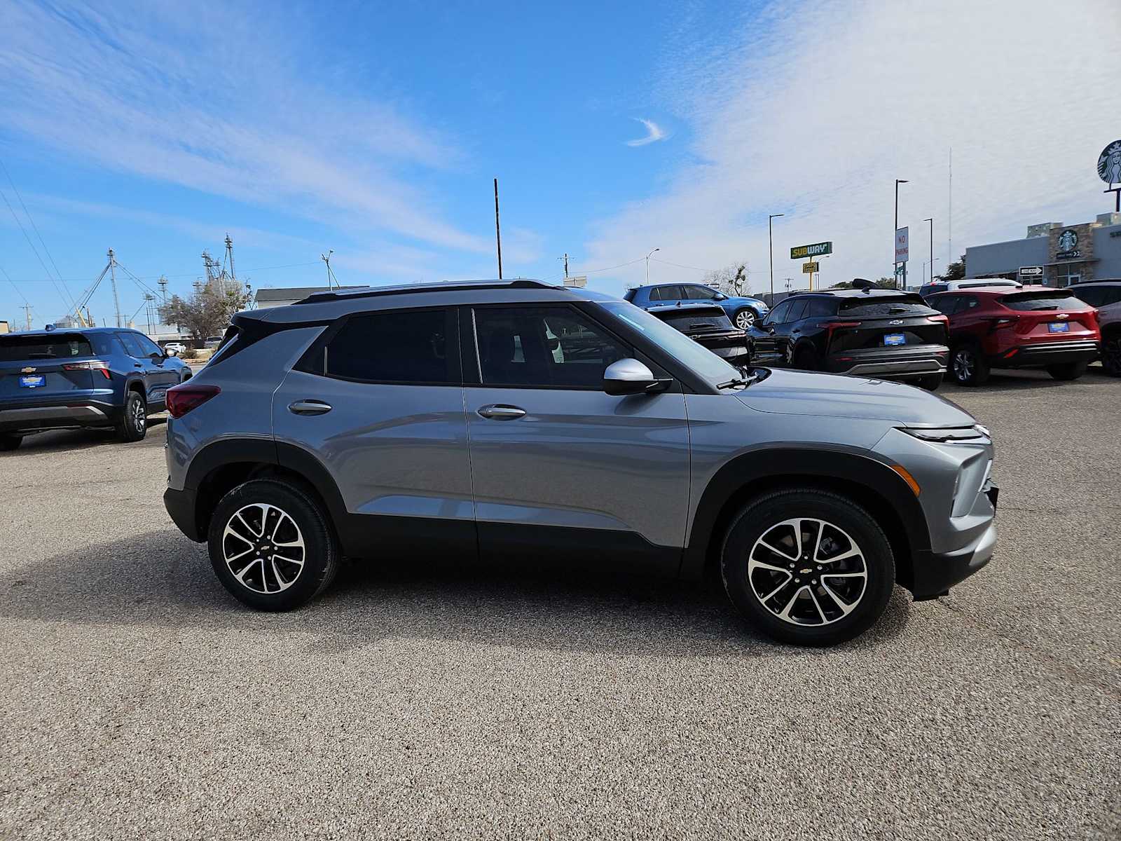 Thumbnail: 2026 Chevrolet TrailBlazer - 9