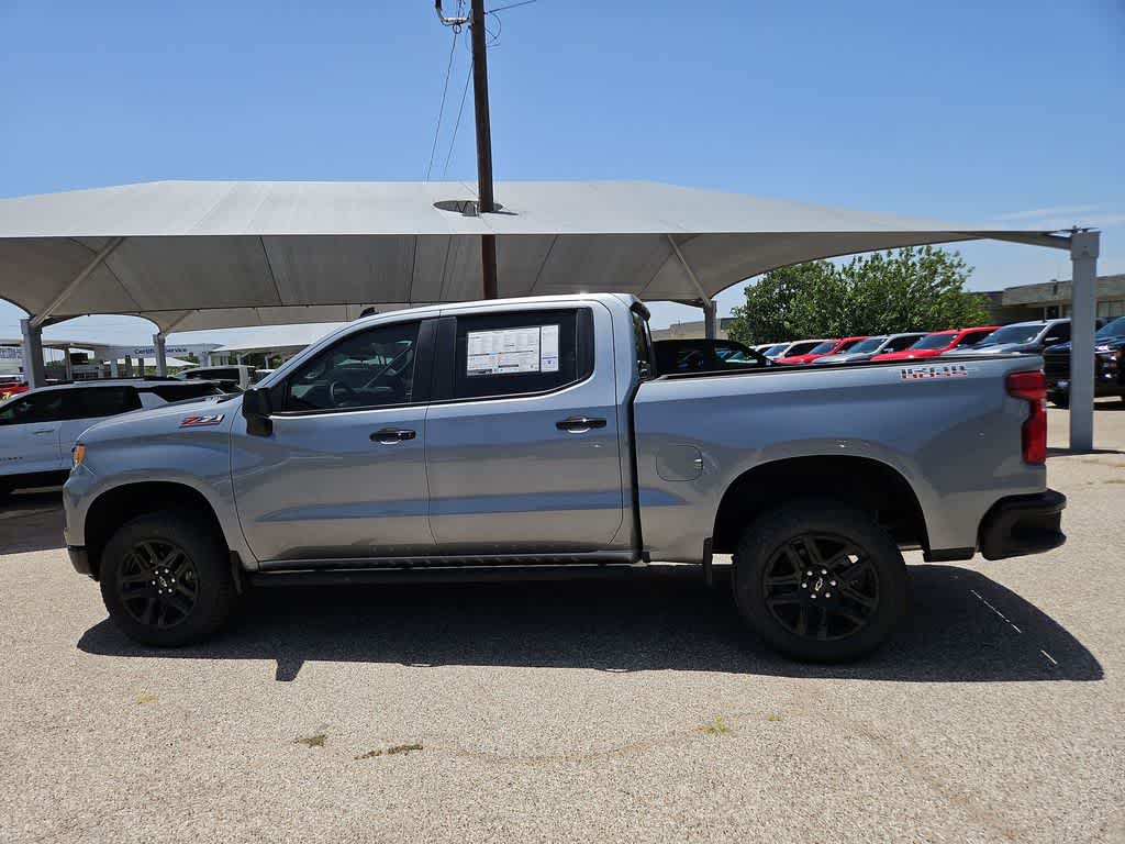 Thumbnail: 2026 Chevrolet Silverado 1500 - 5