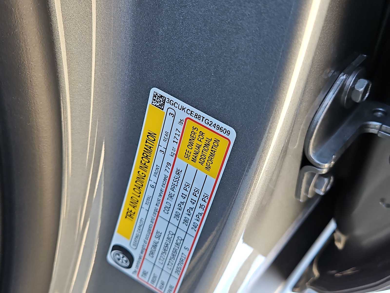 Thumbnail: 2026 Chevrolet Silverado 1500 - 25