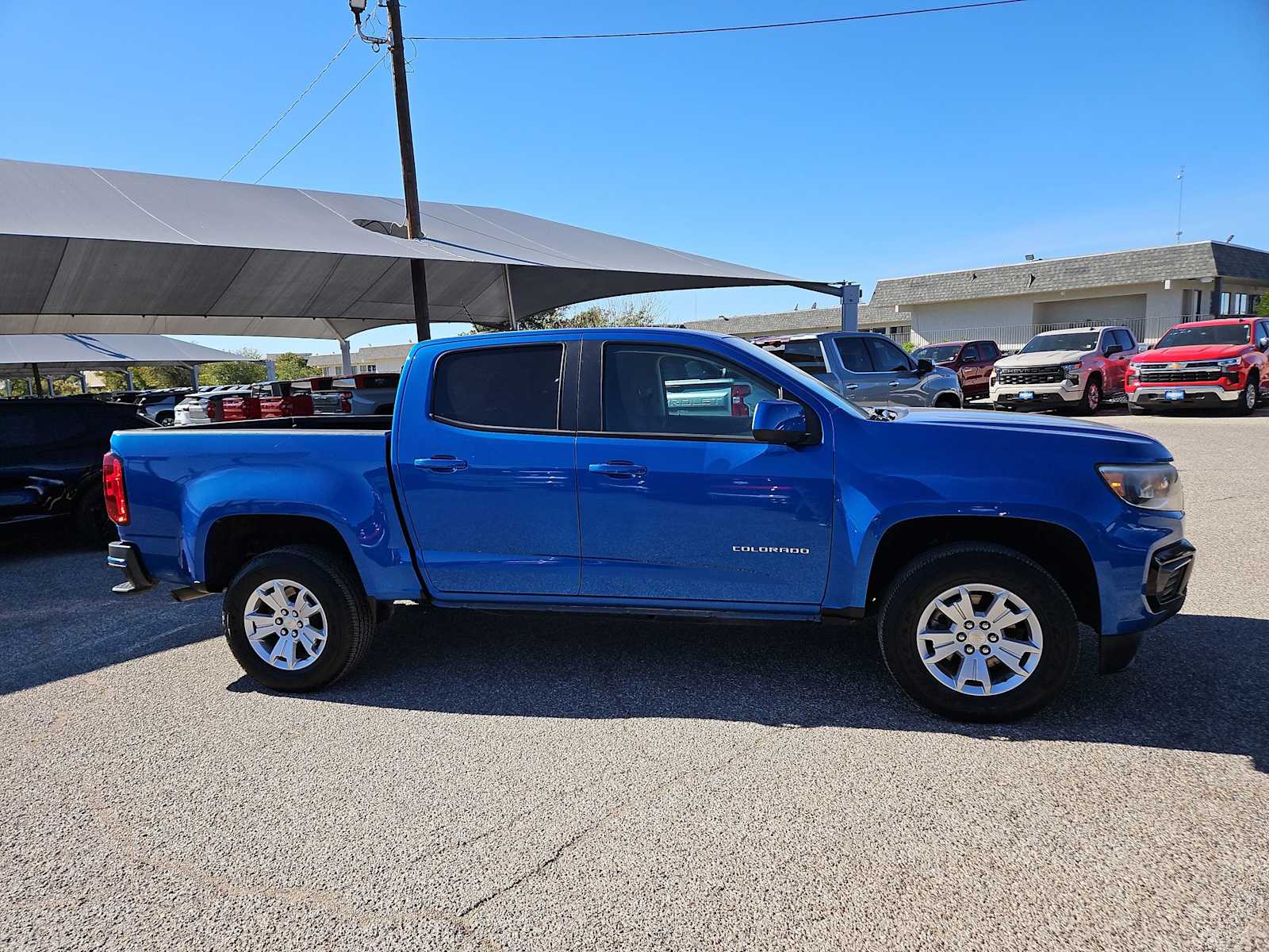 Thumbnail: 2021 Chevrolet Colorado - 9