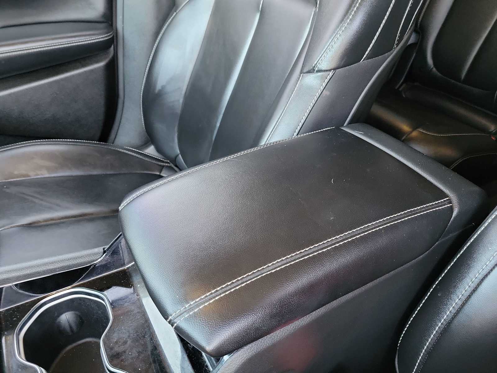 Thumbnail: 2023 Jeep Grand Cherokee - 24