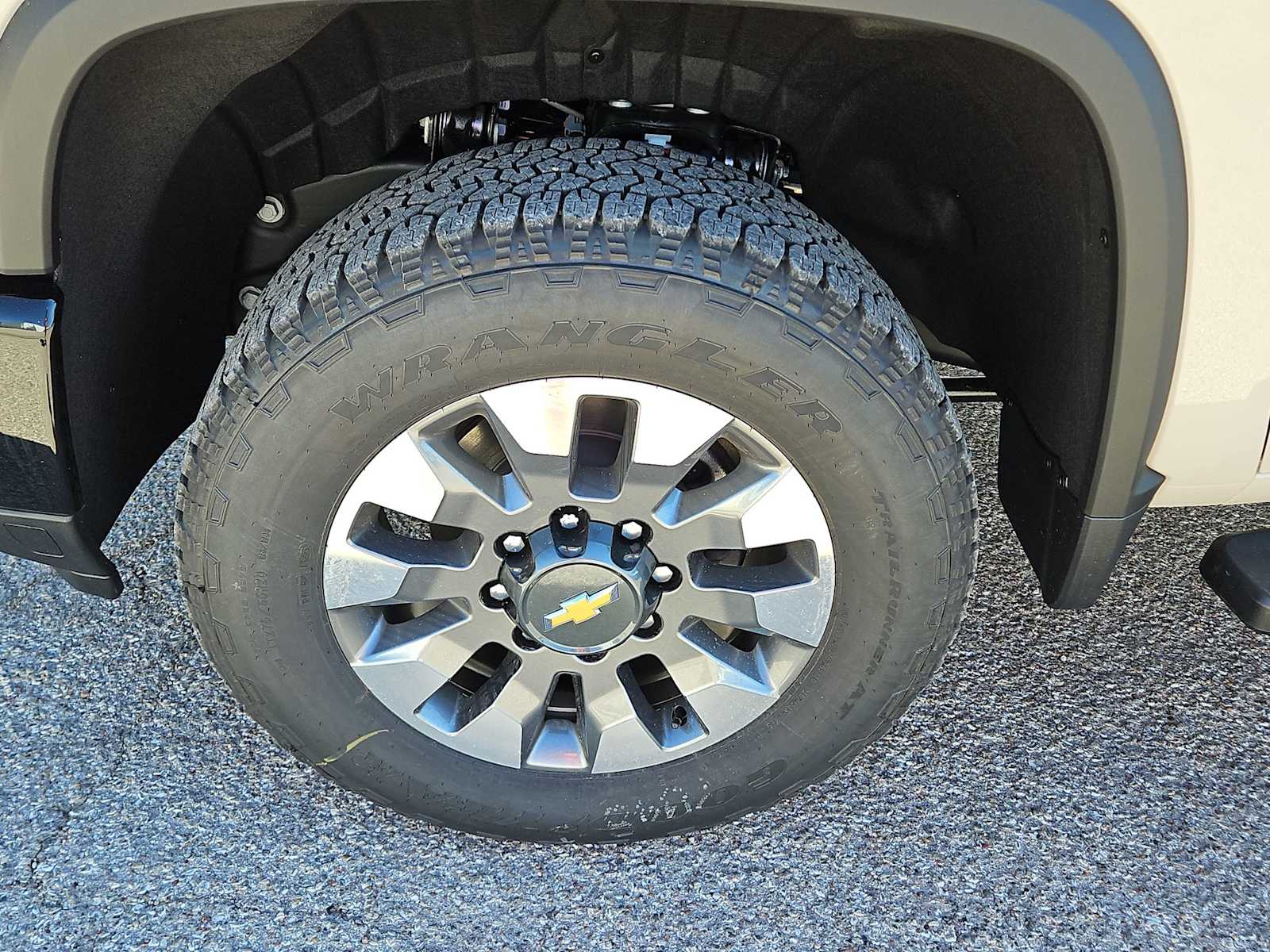 Thumbnail: 2026 Chevrolet Silverado 2500 - 12