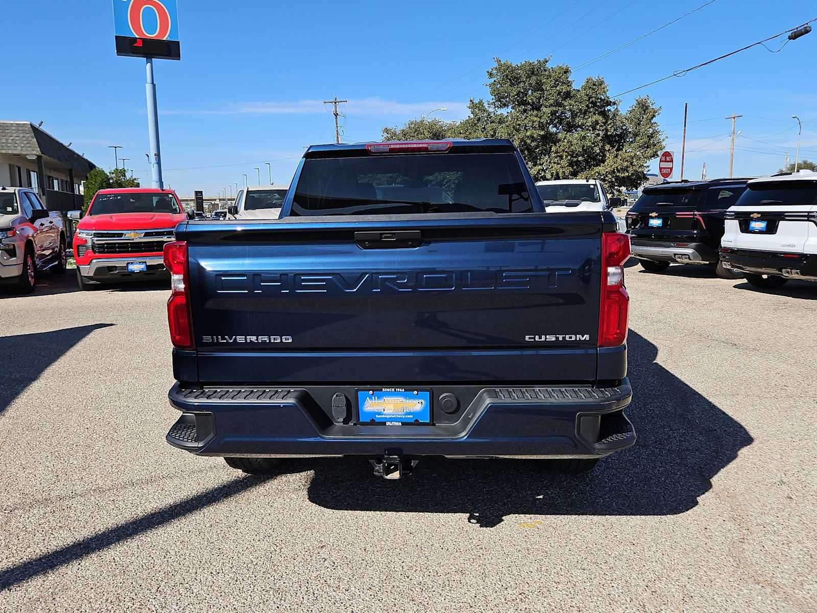 Thumbnail: 2022 Chevrolet Silverado 1500 - 7