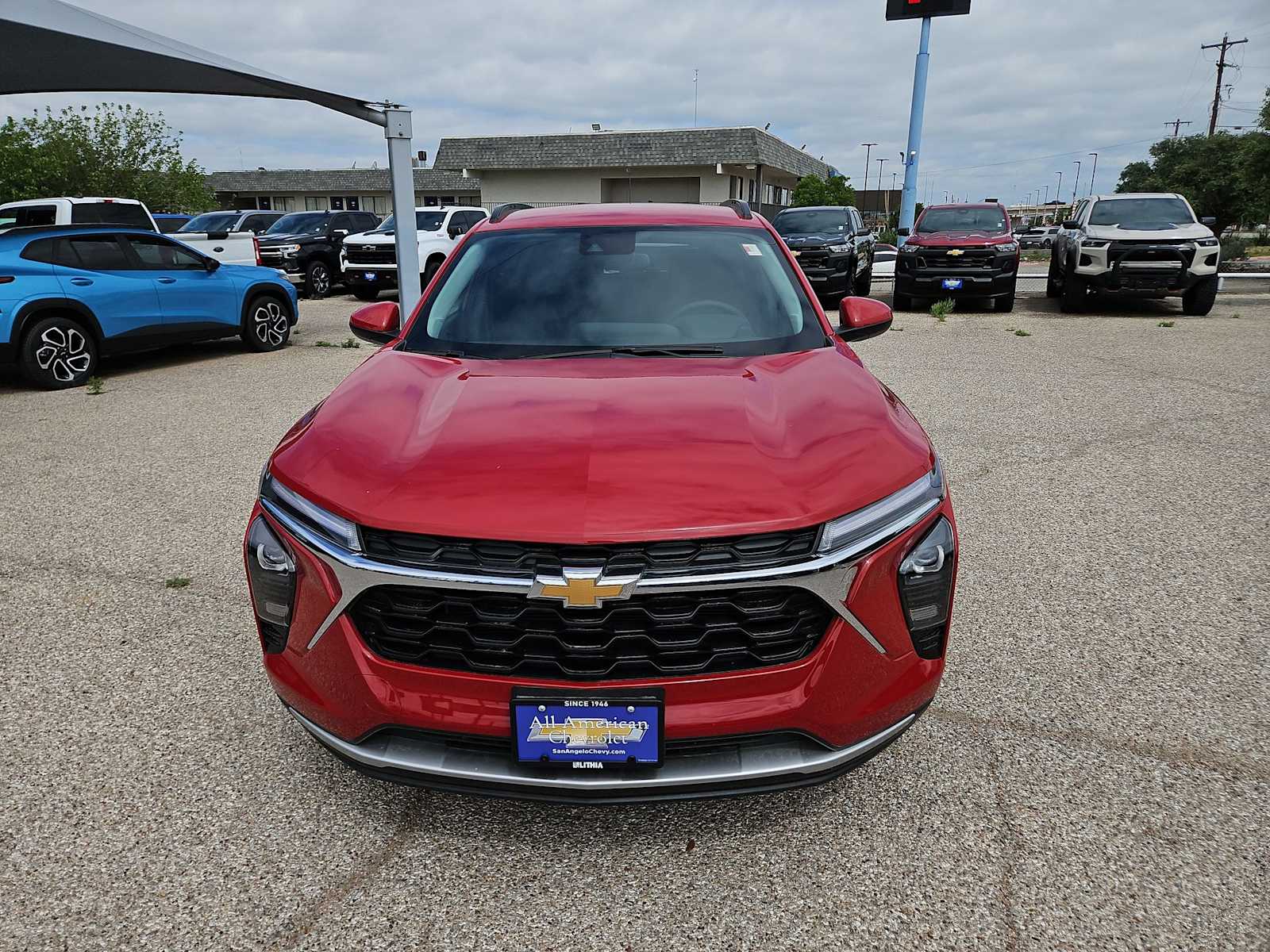 Thumbnail: 2026 Chevrolet Trax - 3