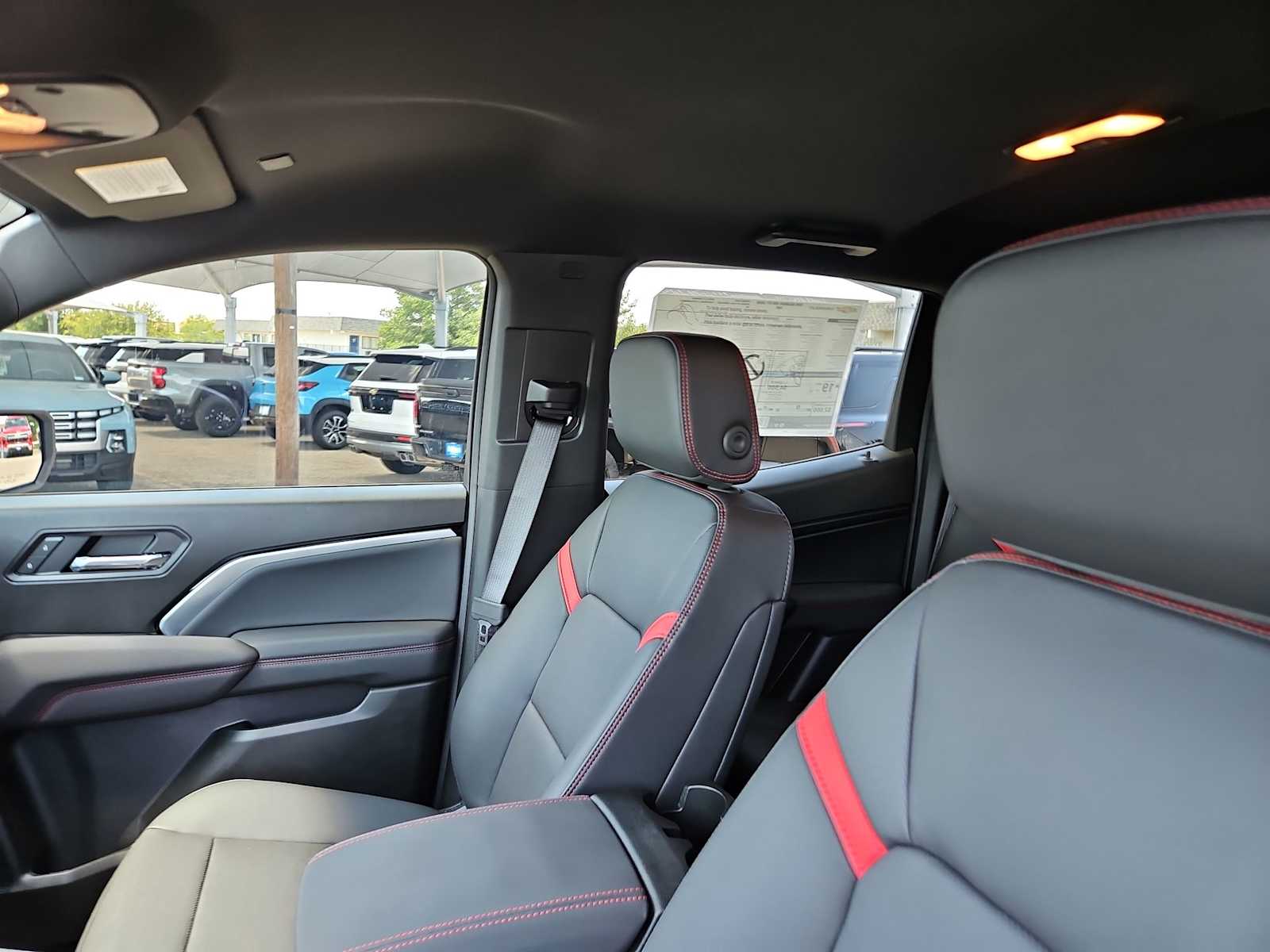 Thumbnail: 2026 Chevrolet Colorado - 22