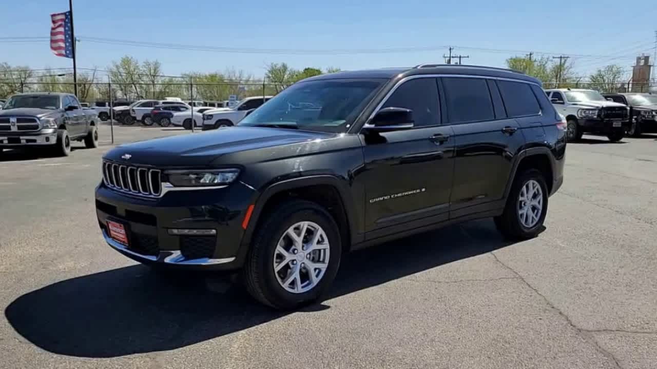 Thumbnail: 2023 Jeep Grand Cherokee - 4